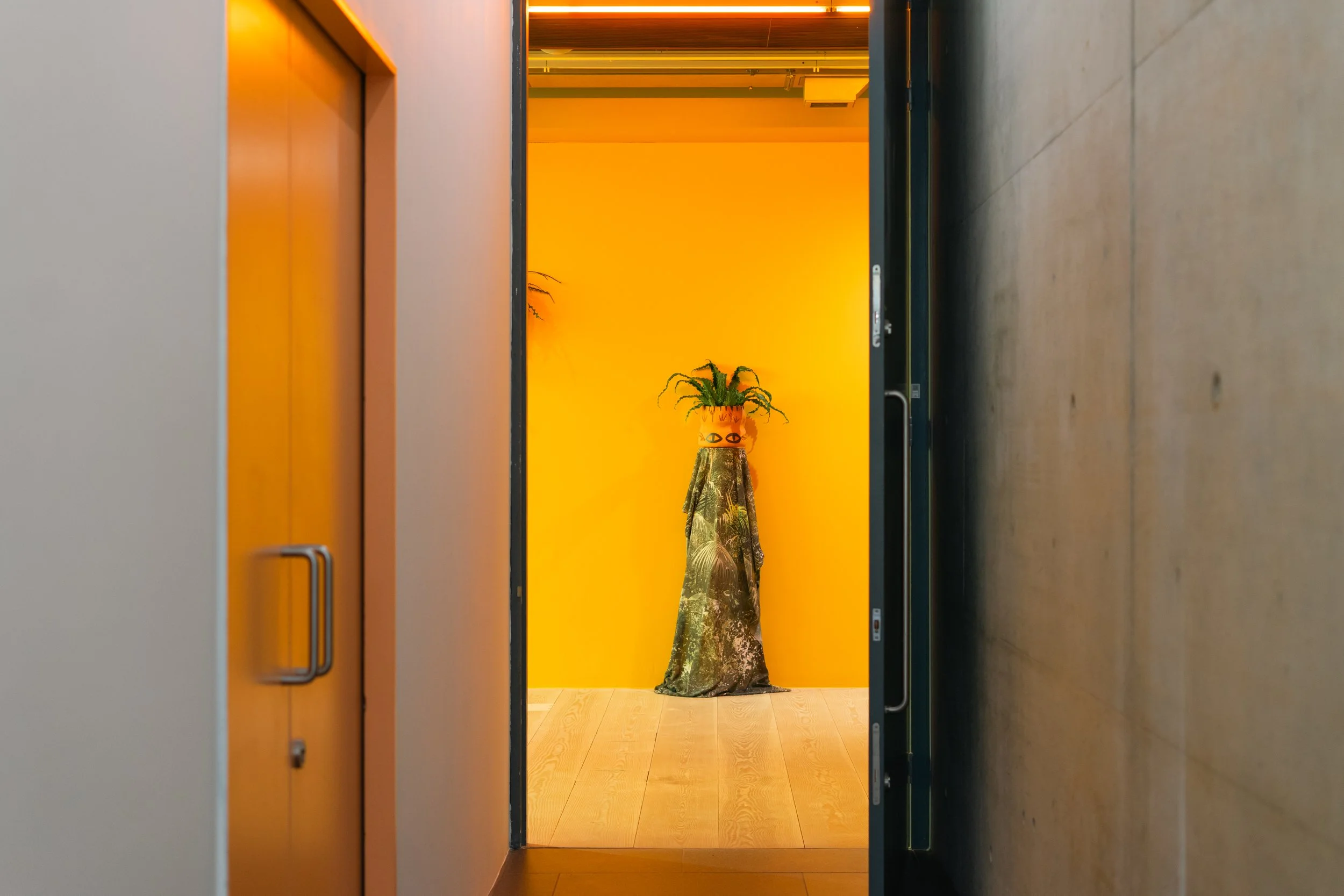 Corridor to Gallery 2