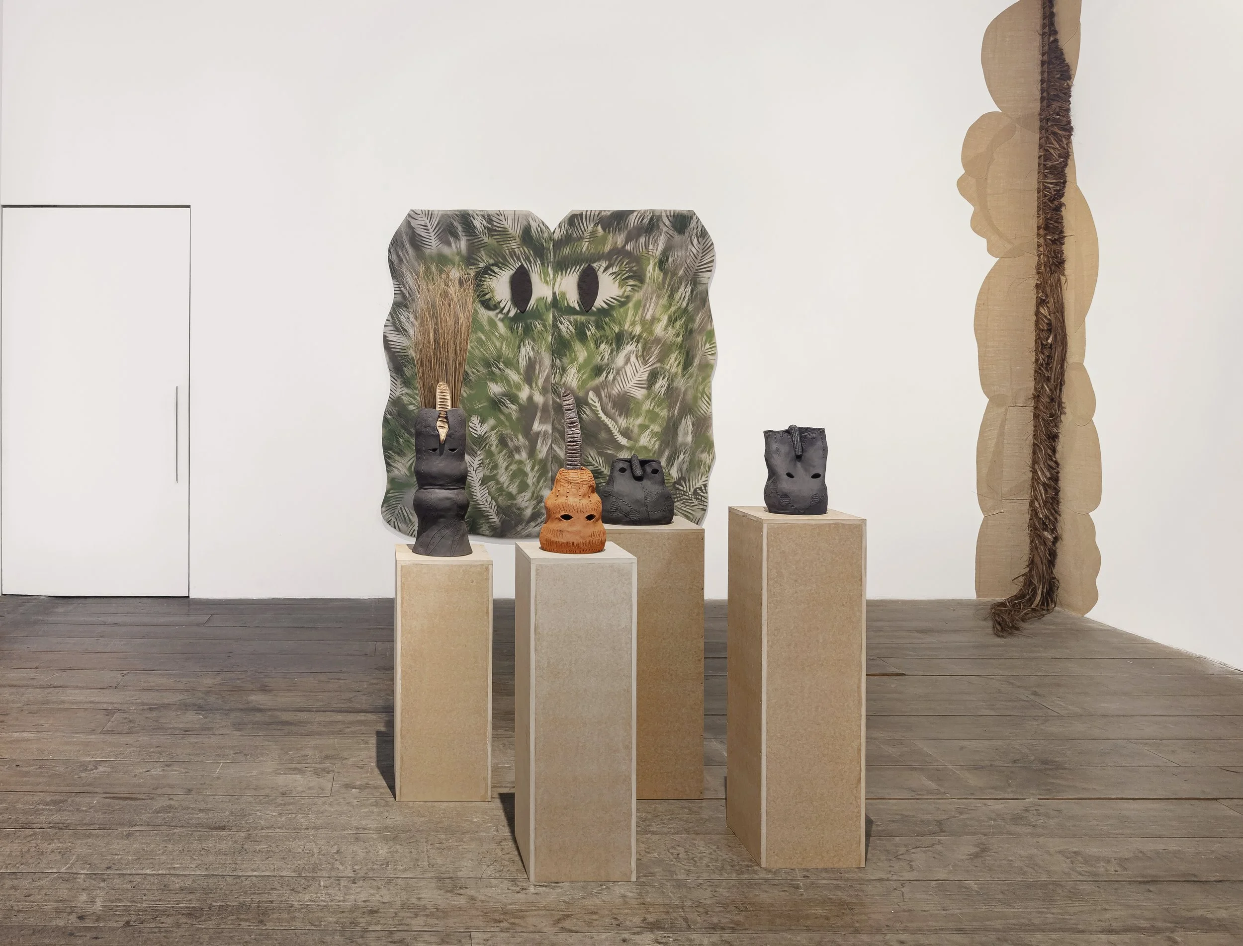Guardianas y Serpientes, Galeria Marilia Razuk