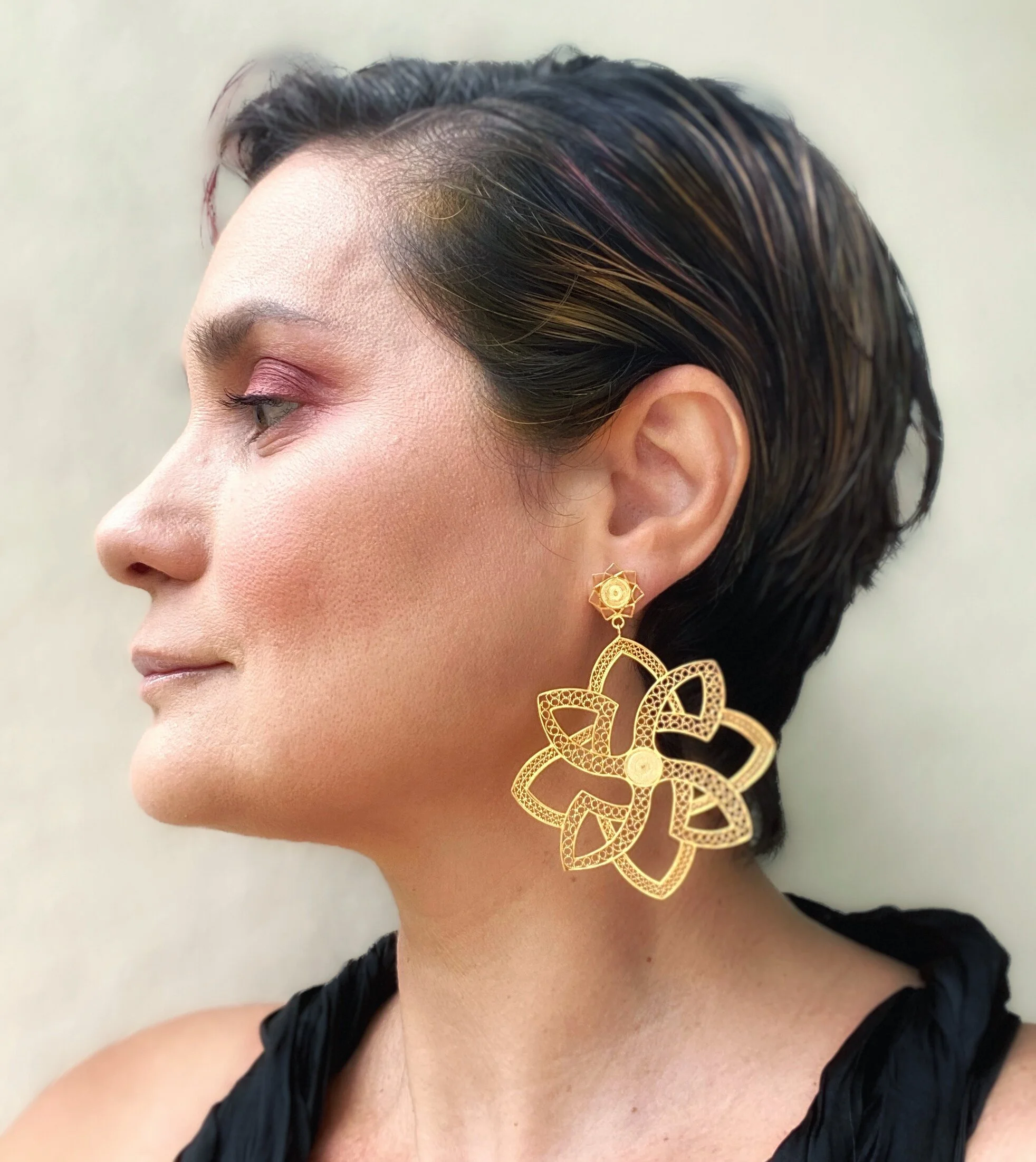 4F85CB11-A8B1-464B-B456-936F52BF6CAC