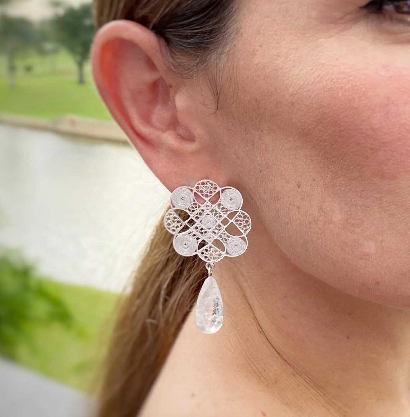 FCEBAC50-38CA-4413-8C95-F18E02198EC0