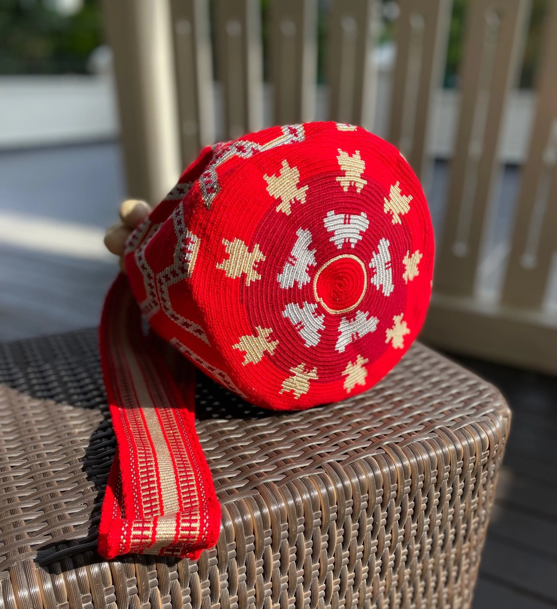 0CC2DF28-282C-4E11-8279-981B64815D0E