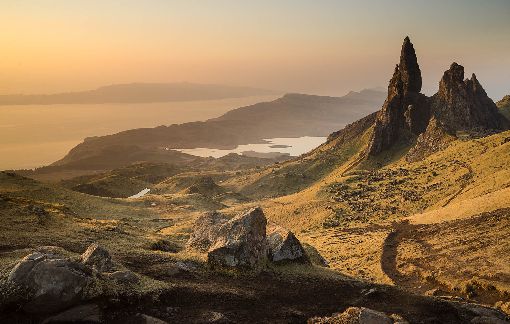 Svítání na Old Man of Stor