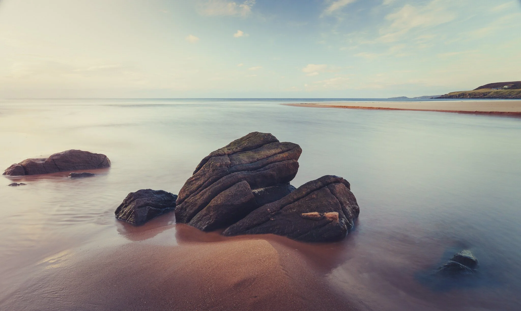 _7R58450White Frame.jpg