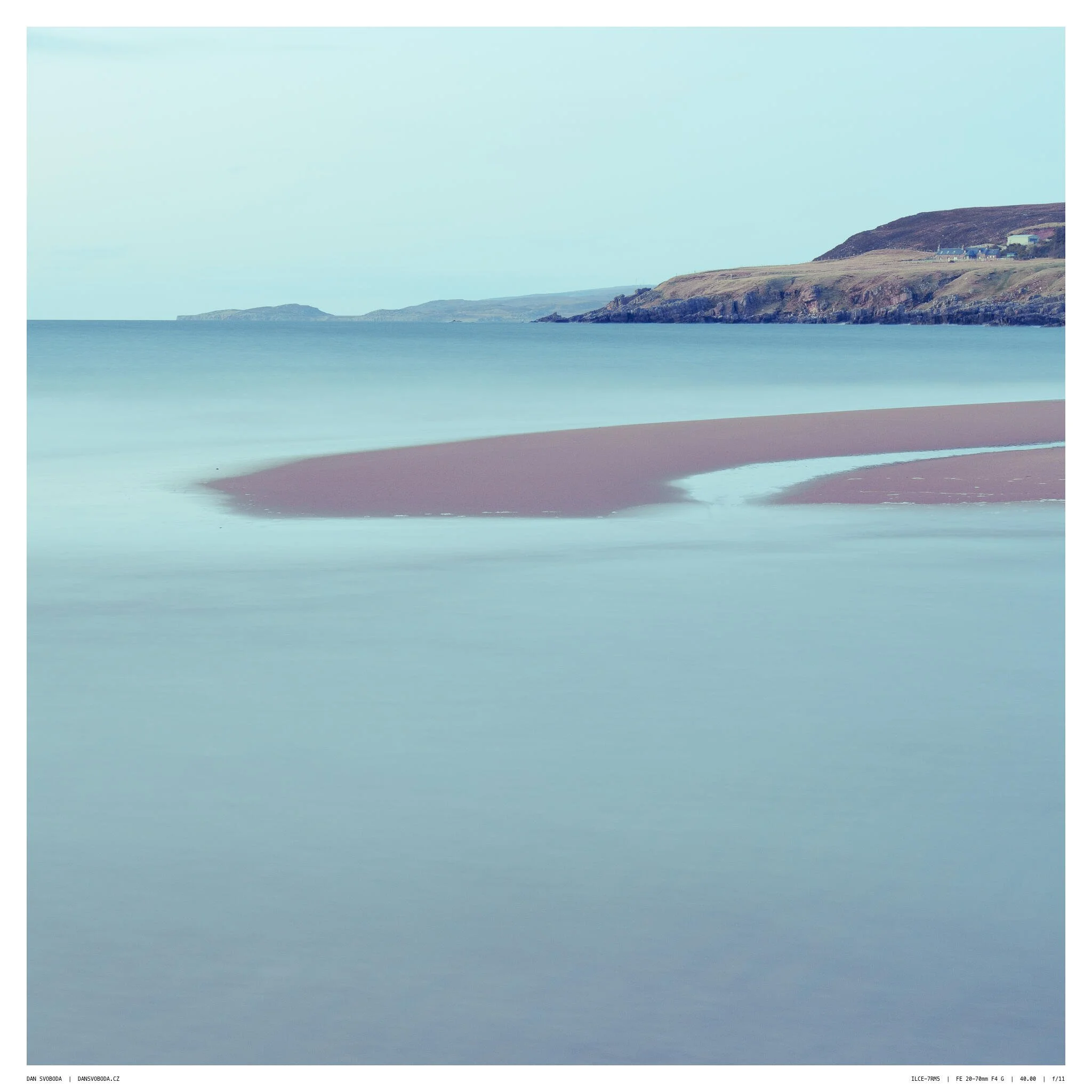 _7R58481White Frame.jpg