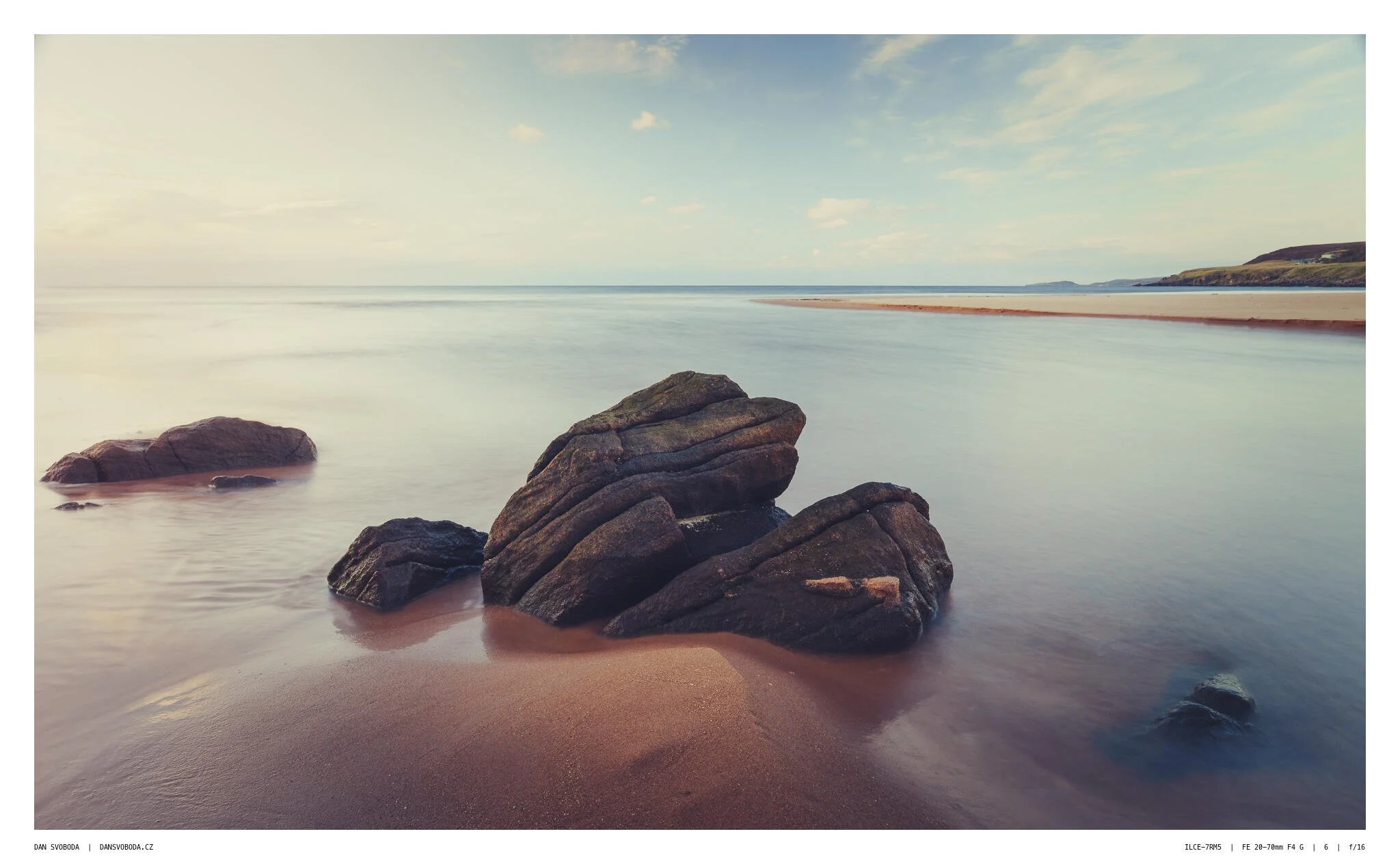 _7R58450White Frame.jpg