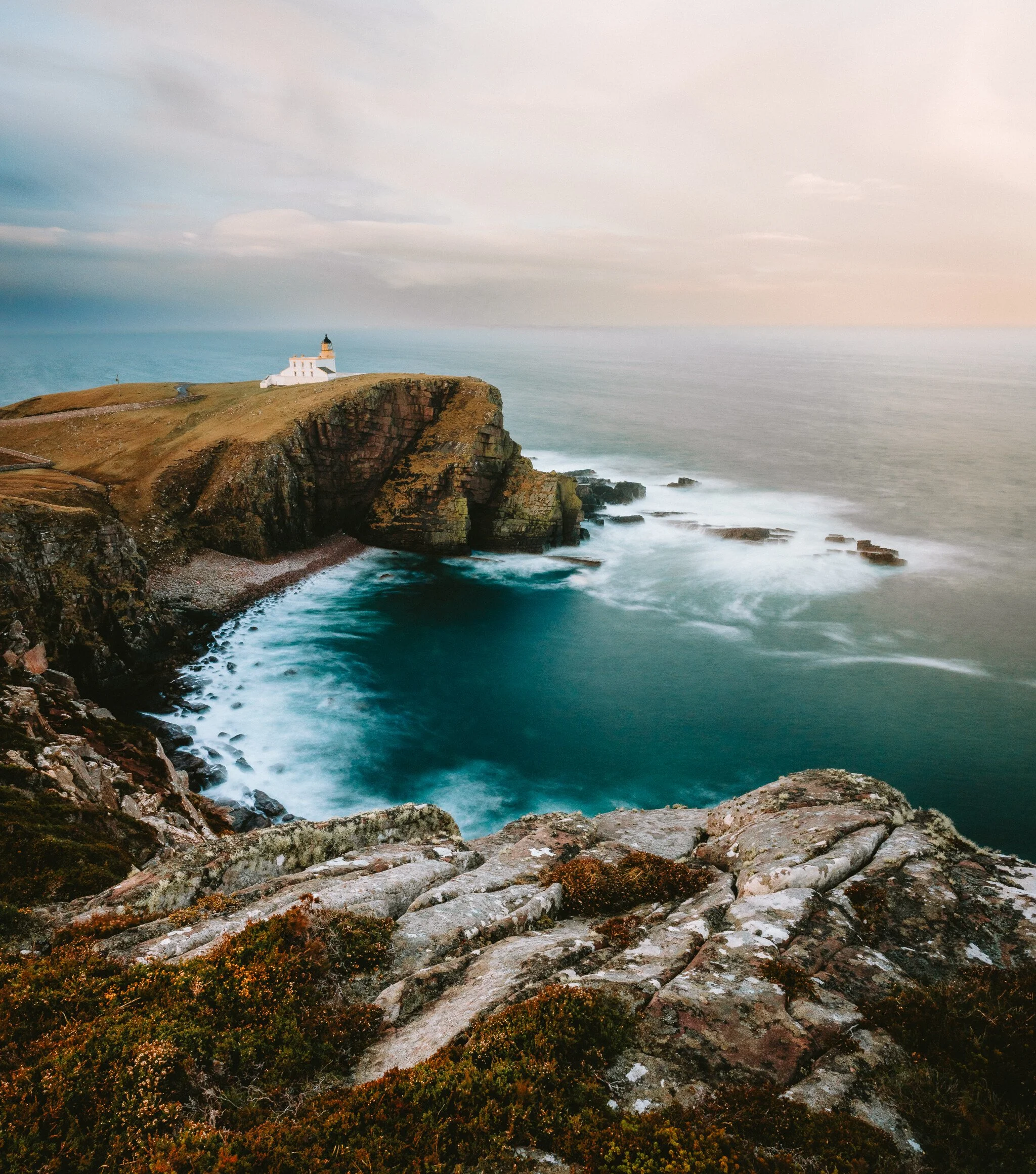 _7R57385White Frame.jpg