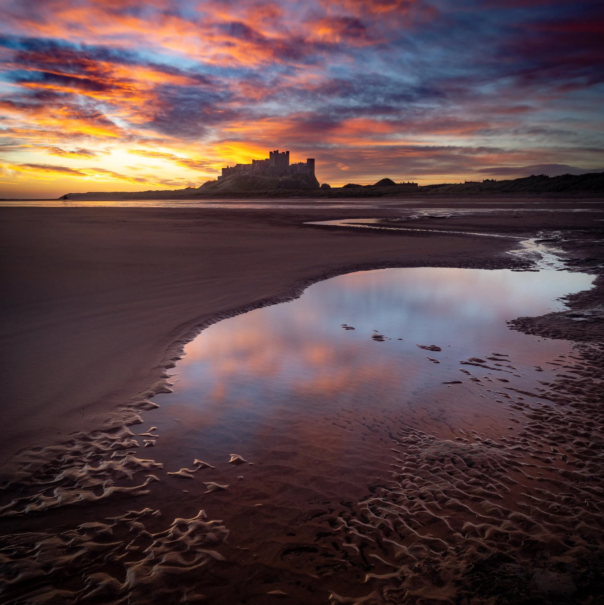 Bamburgh from beach B.jpg