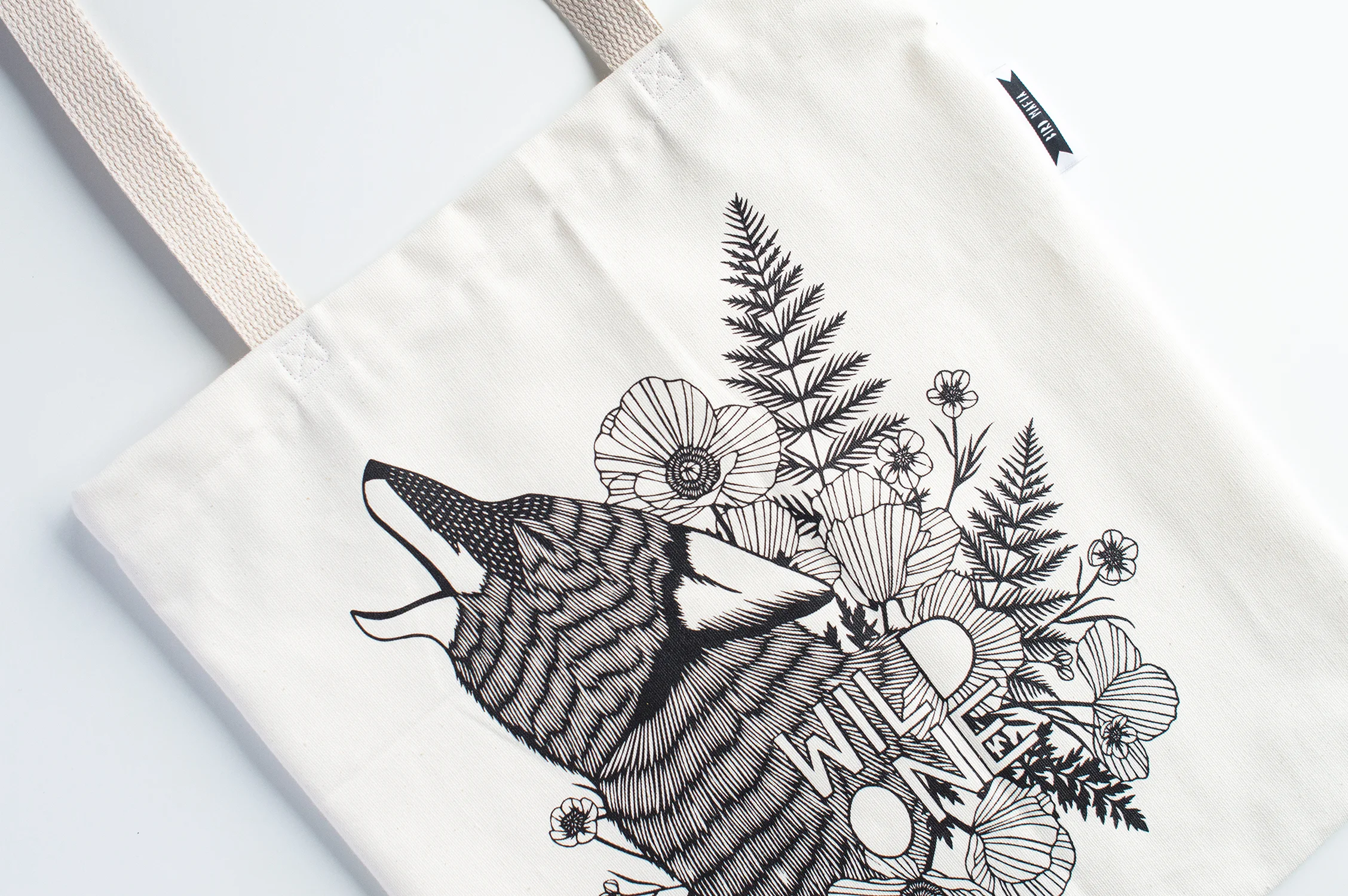 TOTE_wildonedetail21500.jpg