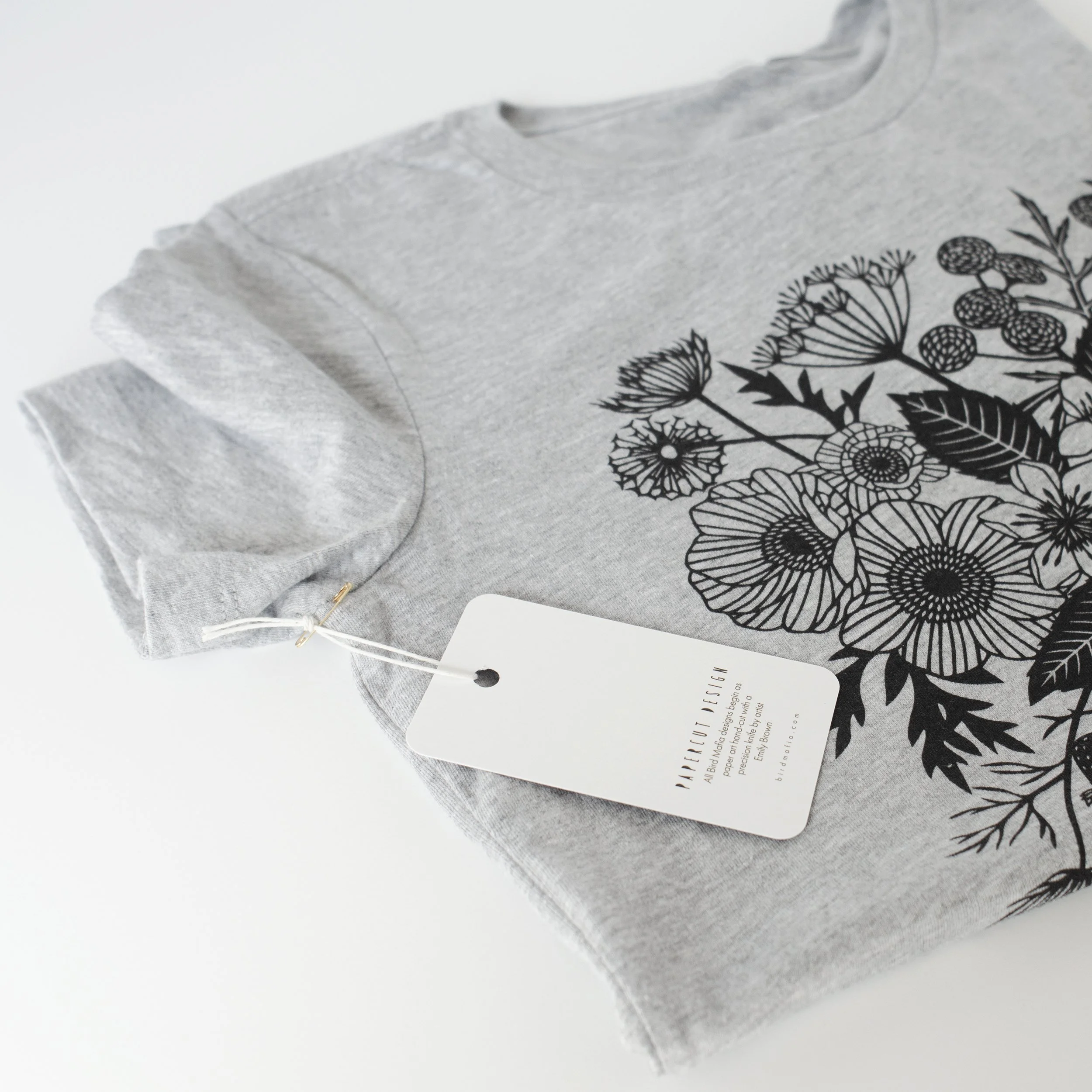 apparel_flowers_agreyt_papercuttag.jpg