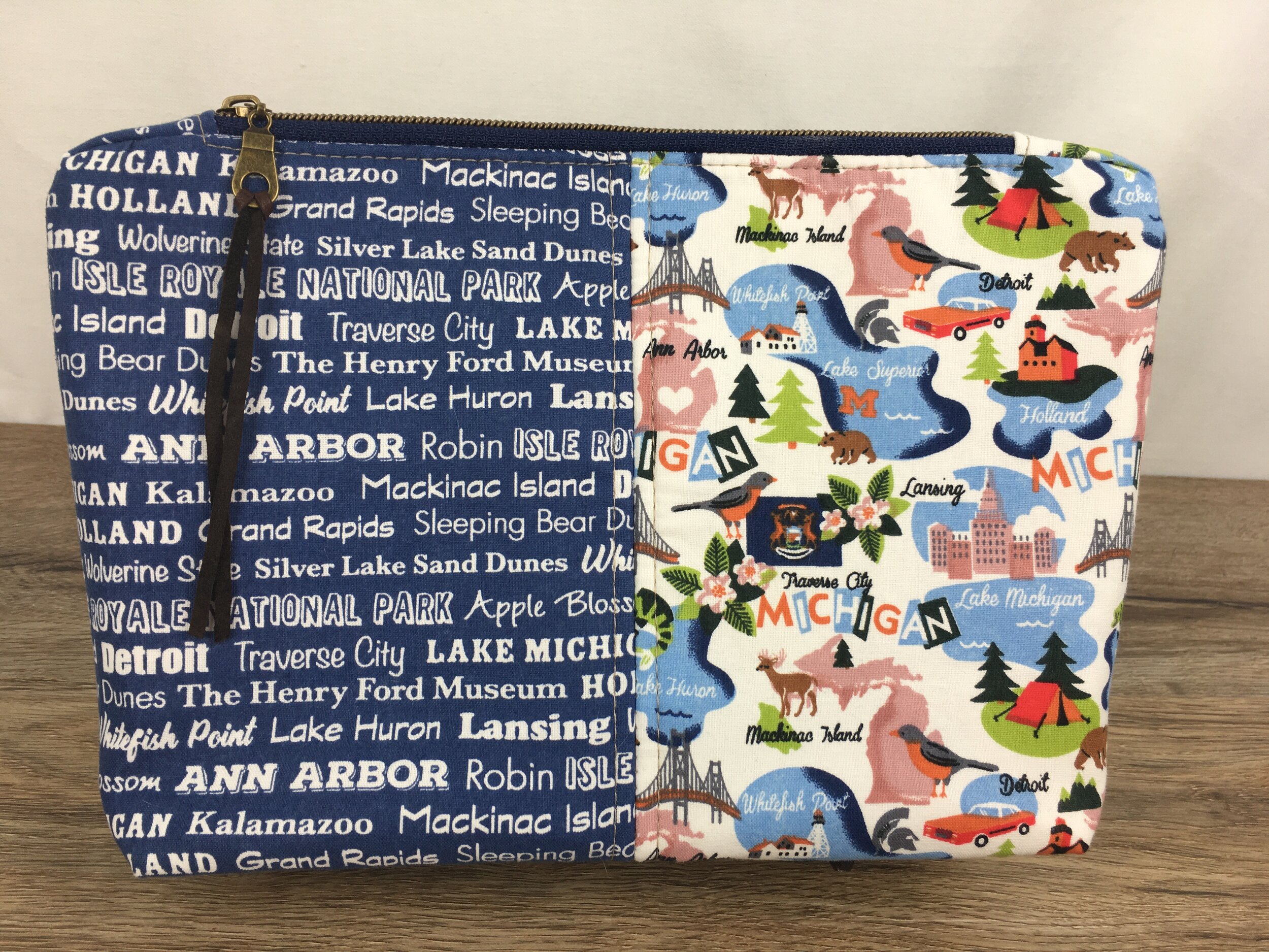 Michigan Pouch 4.JPG