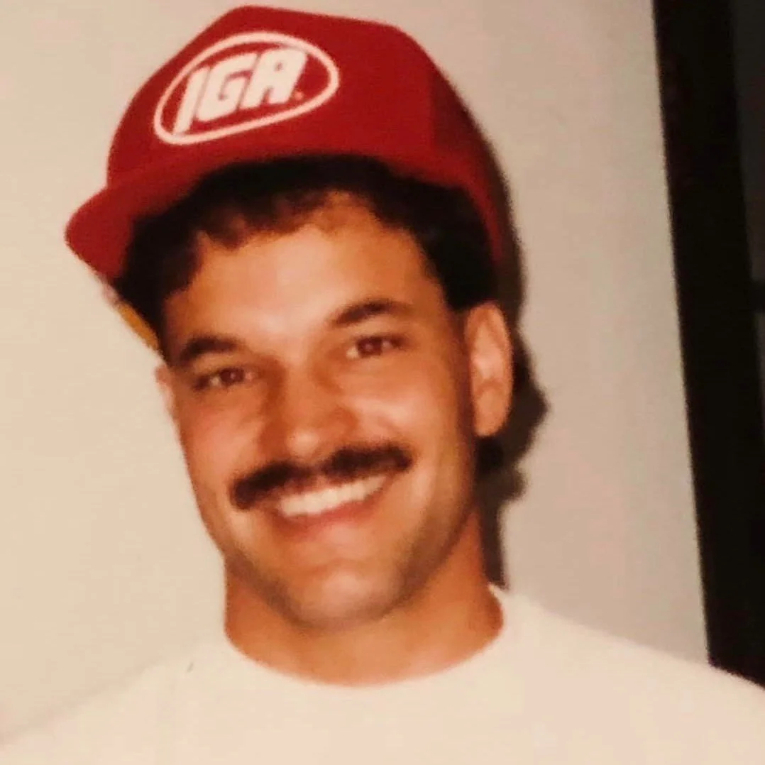 🎂 Happy birthday Bob Jr.! 🎂 

Bobby brings joy, care, and a bit of fun to everything he does. Your leadership makes our stores a fantastic place to work. Wishing you a birthday filled with all your favorite things. 🥳