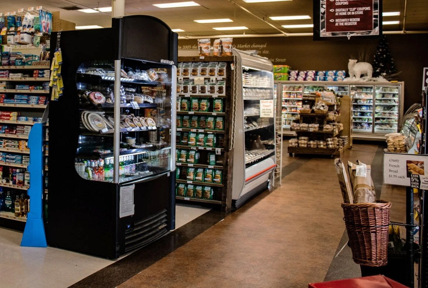 Woodbury store front end