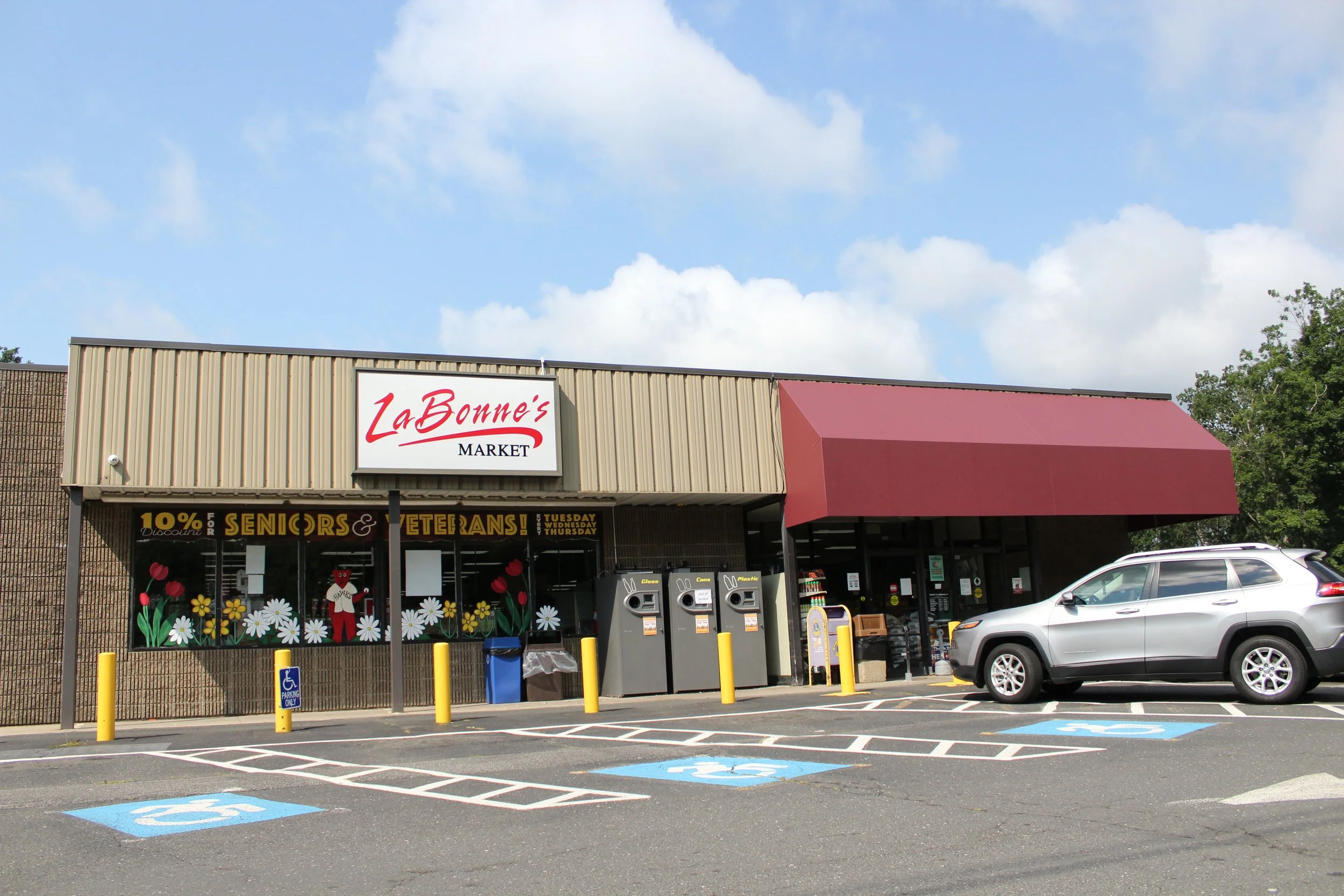 LaBonne's Prospect Storefront