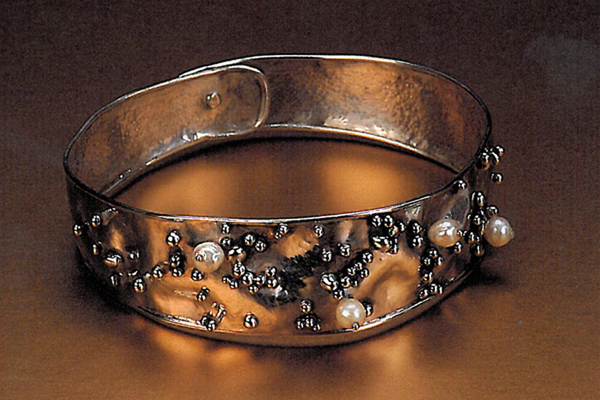   Choker  , 1983, sterling silver and pearls, 1.5x5x5 inches  