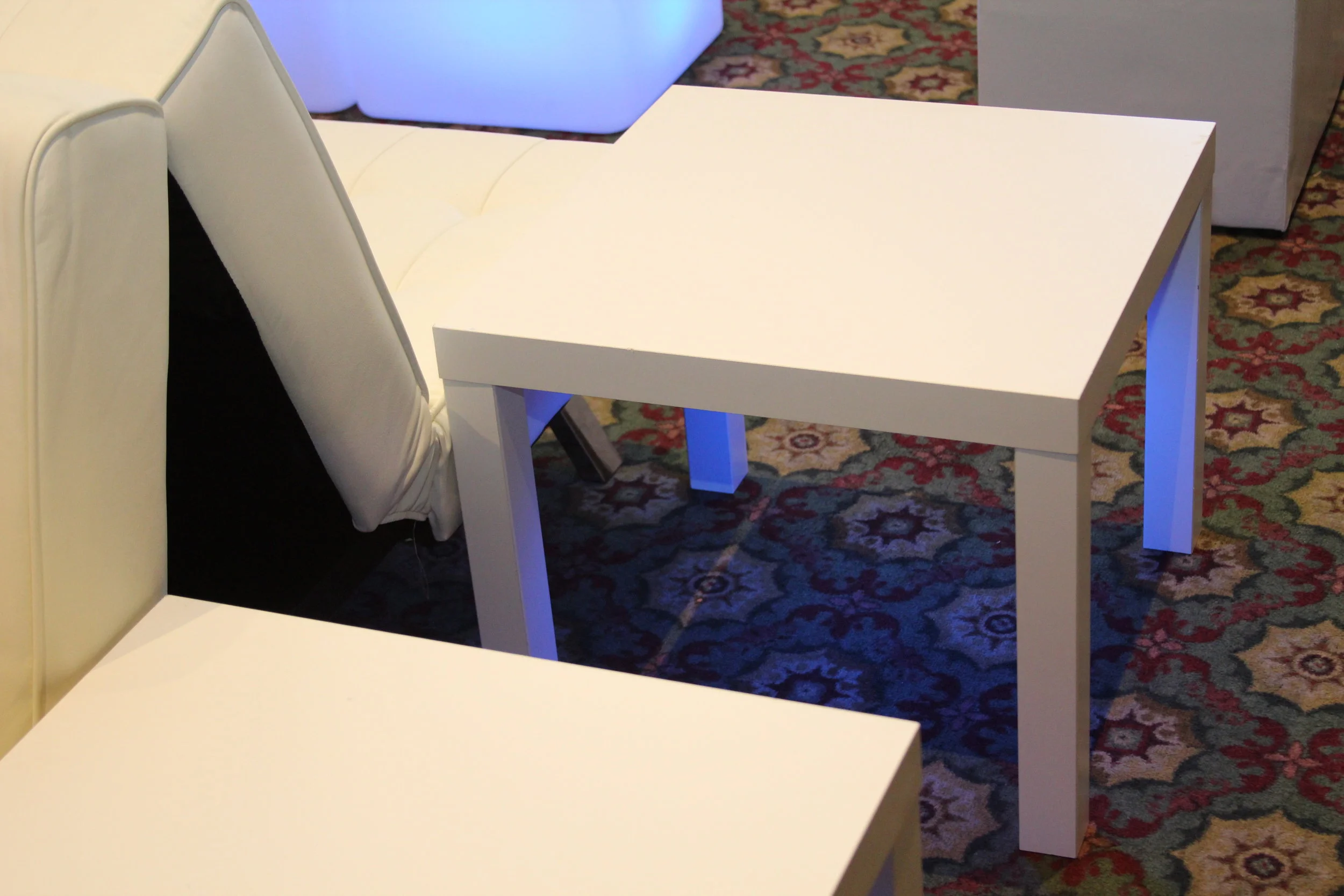 Table- White End Table_1.JPG