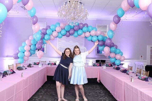 We had so much fun at Sarah and Susanne's B'Nai Mitzvah at @eastbrunswickjewishcenter and @sterling_gardens_nj with MC Phil from @nobleproductions  Plan your party with us today! Call 732-239-2430 or email office@pictureusperfect.com 

#pictureusperf