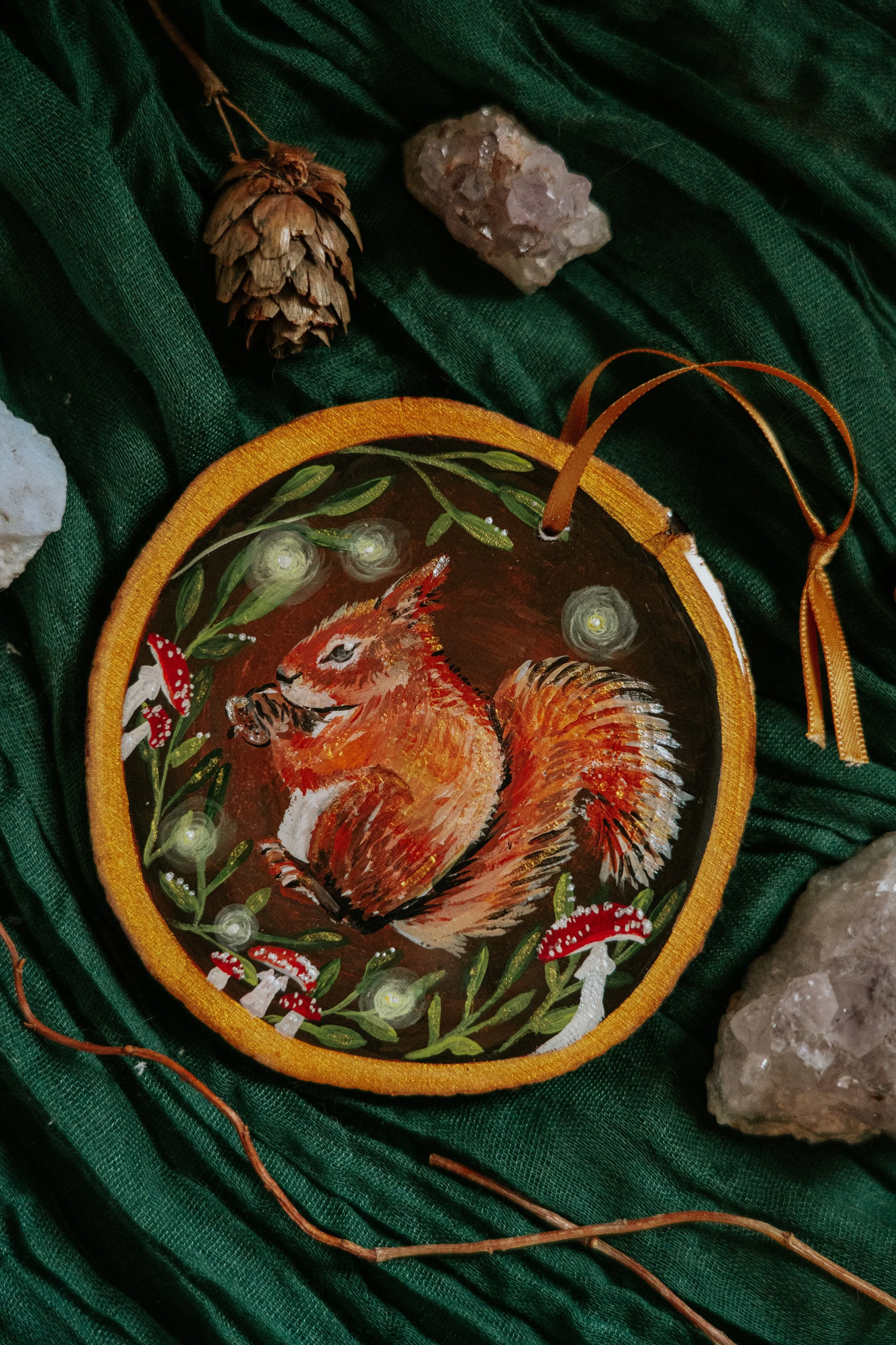 red squirrel-1.jpg