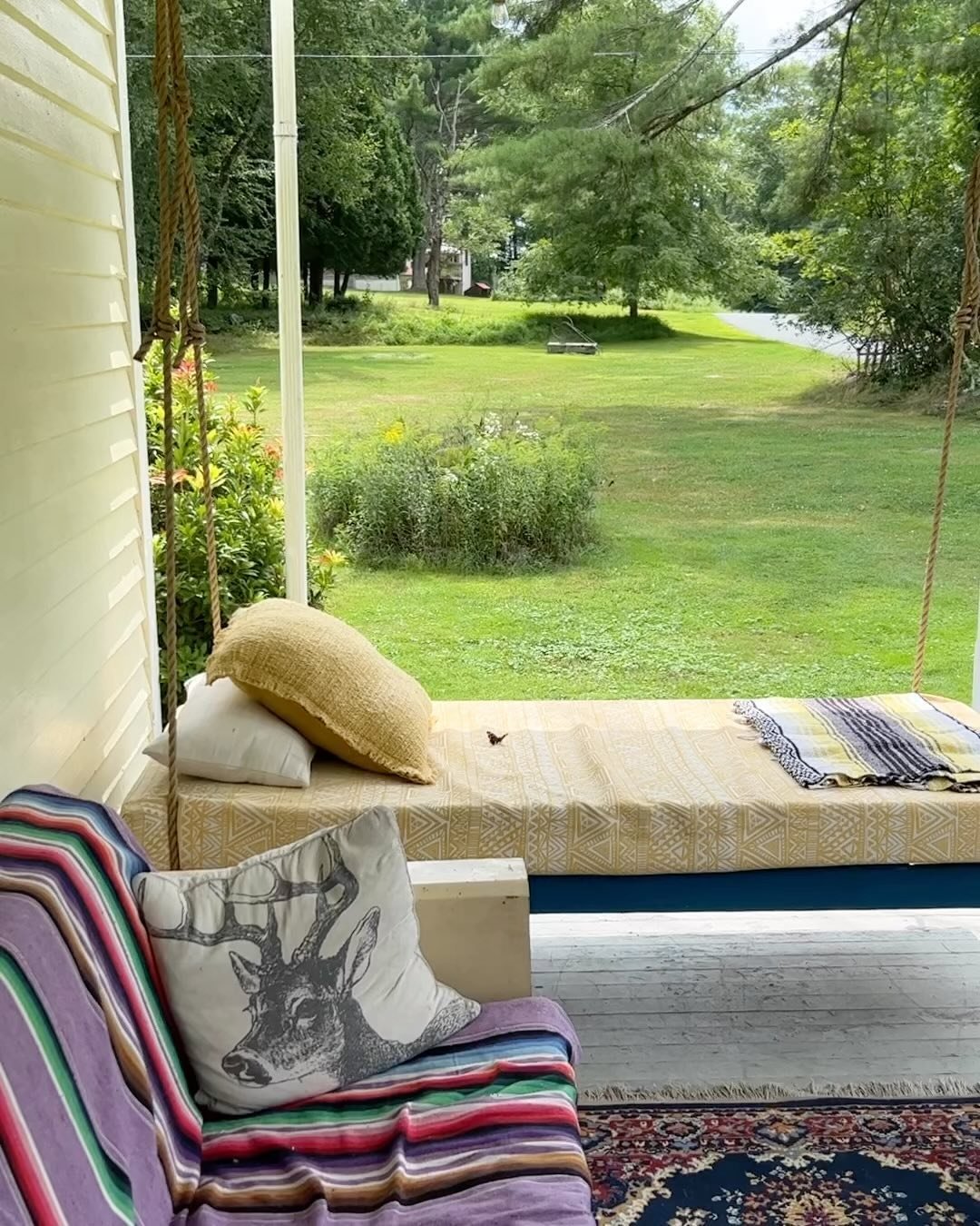 Our porch day bed is enjoyed by all walks of life🦋🌞