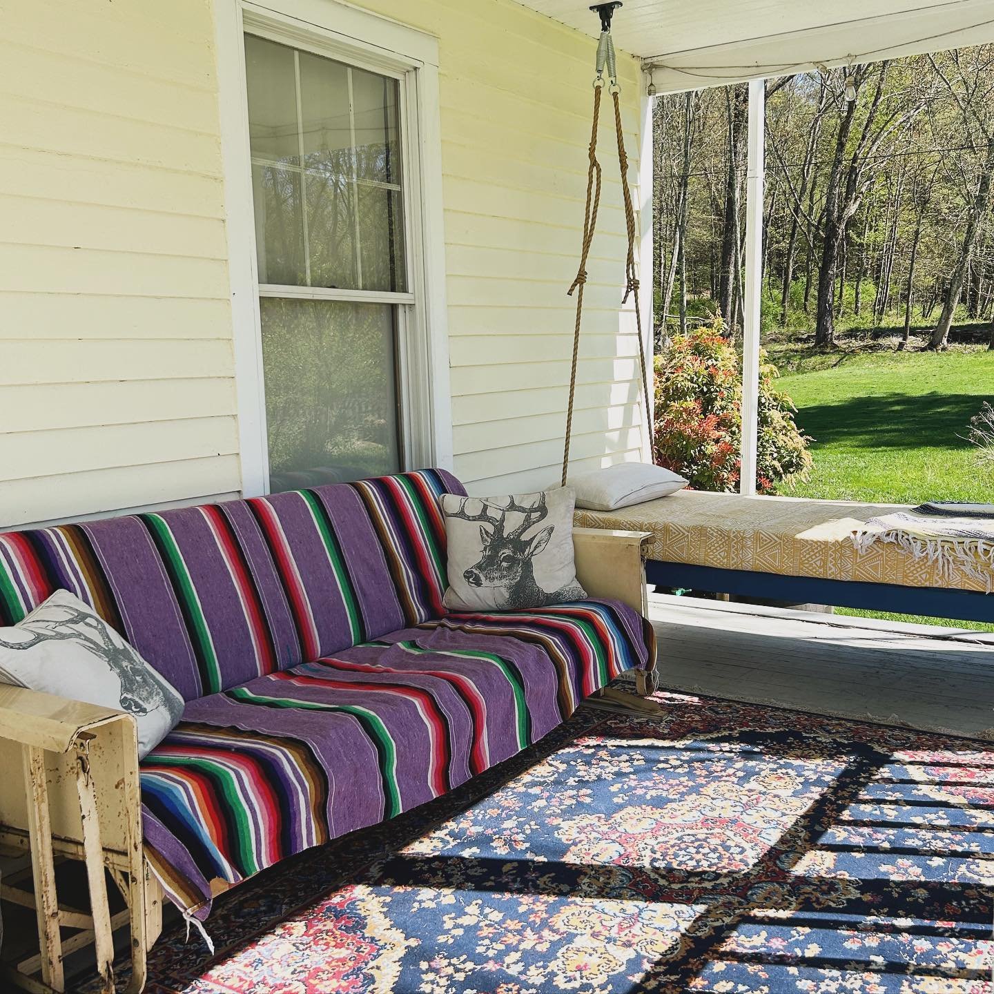 Commence estate sale season🕵️‍♂️Comfy glider couch ready for afternoon naps along with new literature and games. Still a few weekends open this summer 🌞🌻🌲link in bio to book