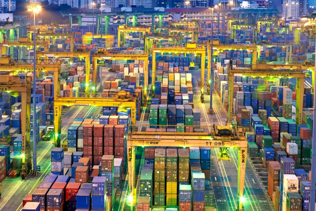 Full Container Load (FCL)