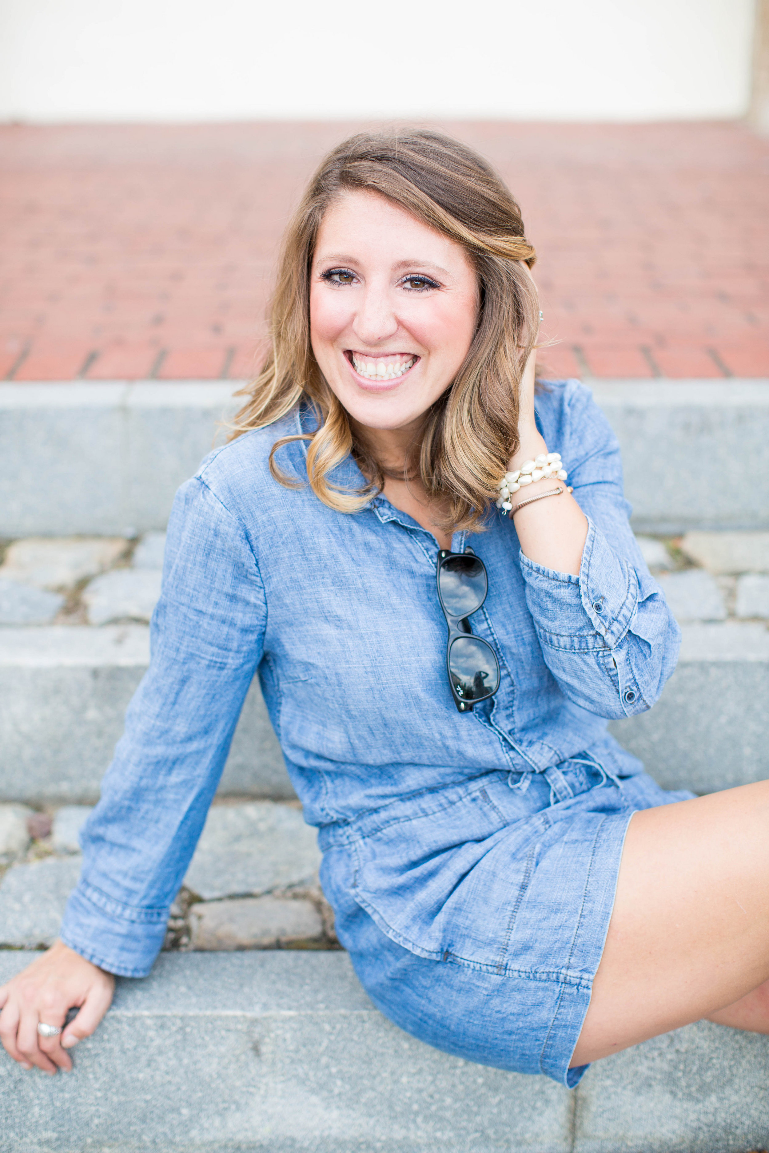 Johnna Head shots-0015.jpg