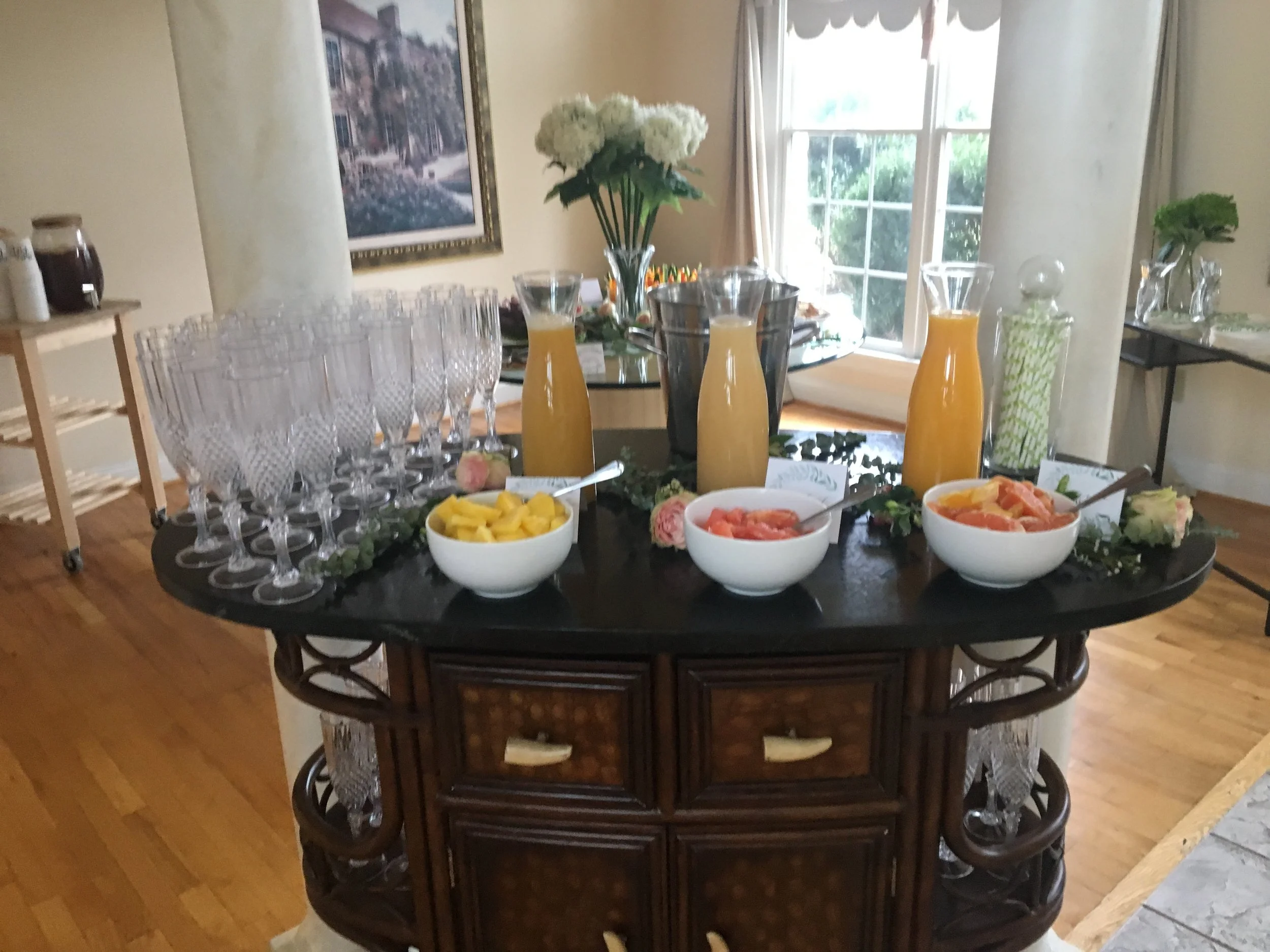 mimosa bar...duh! my new favorite mimosa is champagne and fresh pineapple juice