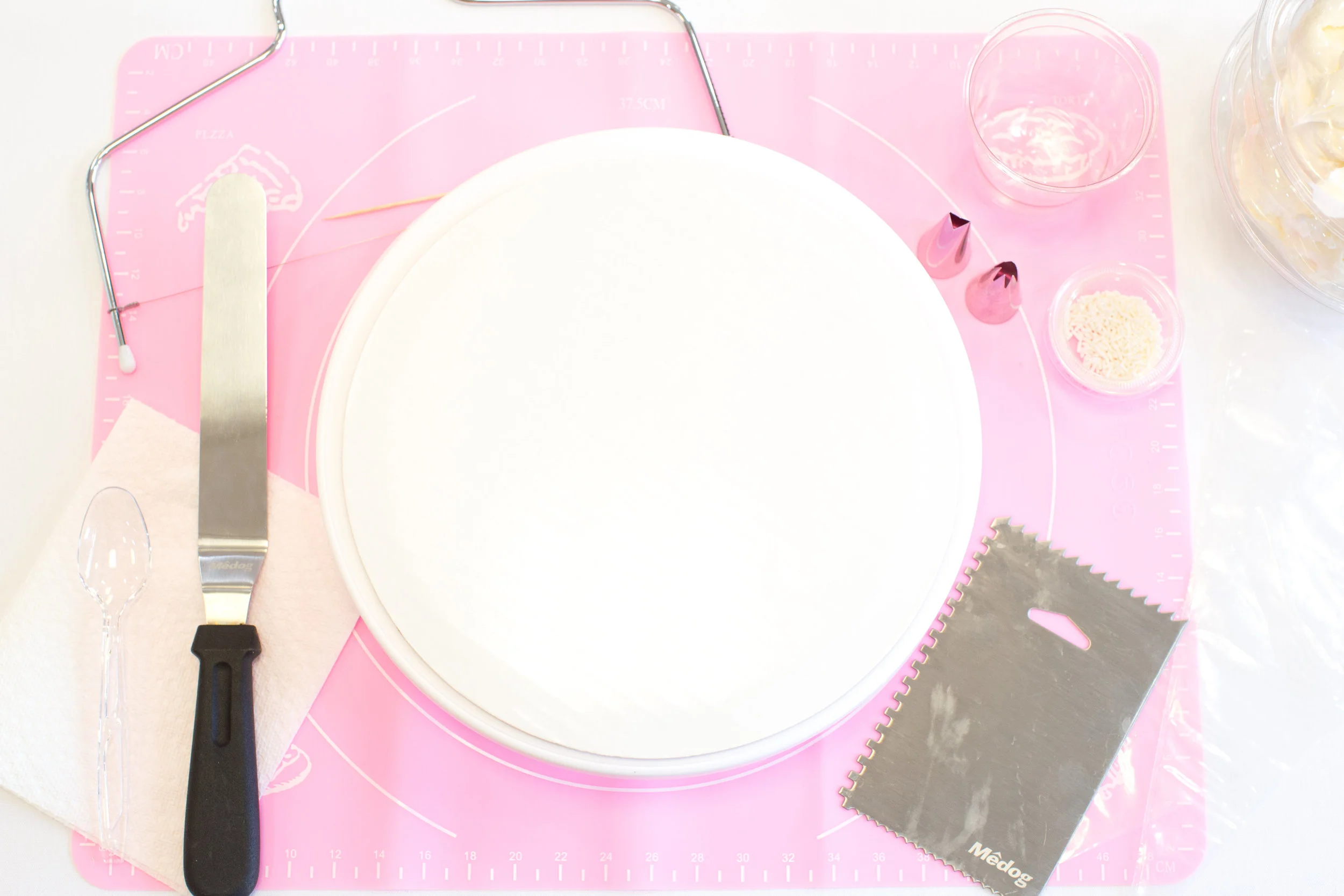 Sorby Sweets Cake Decorating Class