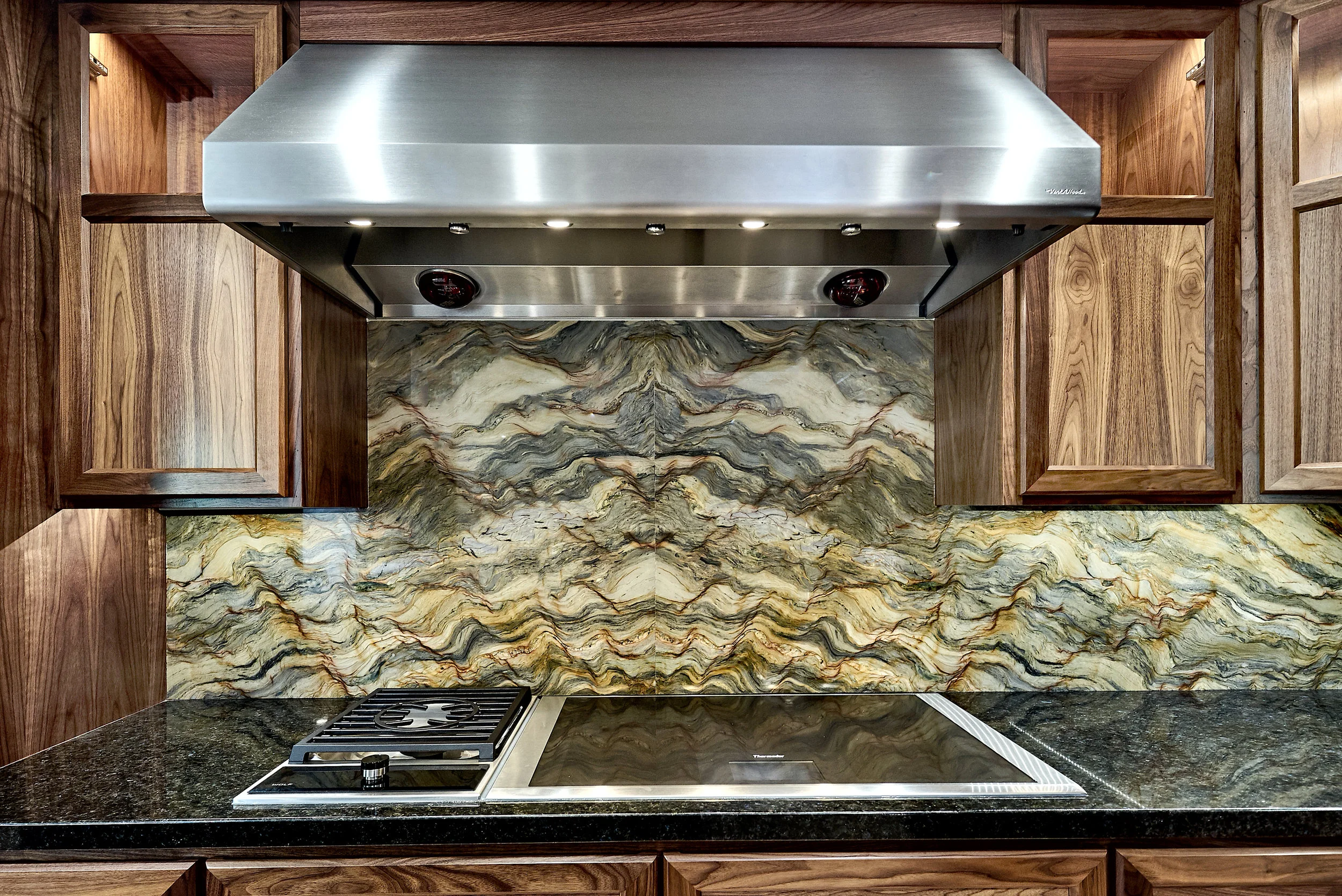 CommodoreKitchen 6.jpg