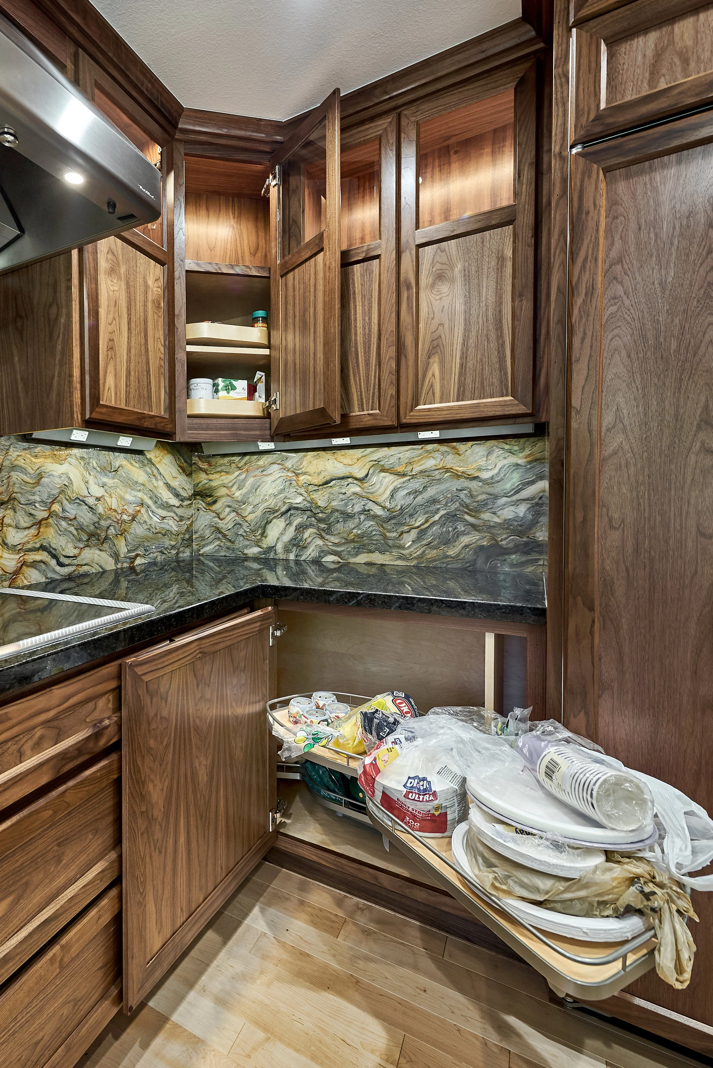 CommodoreKitchen 36.jpg