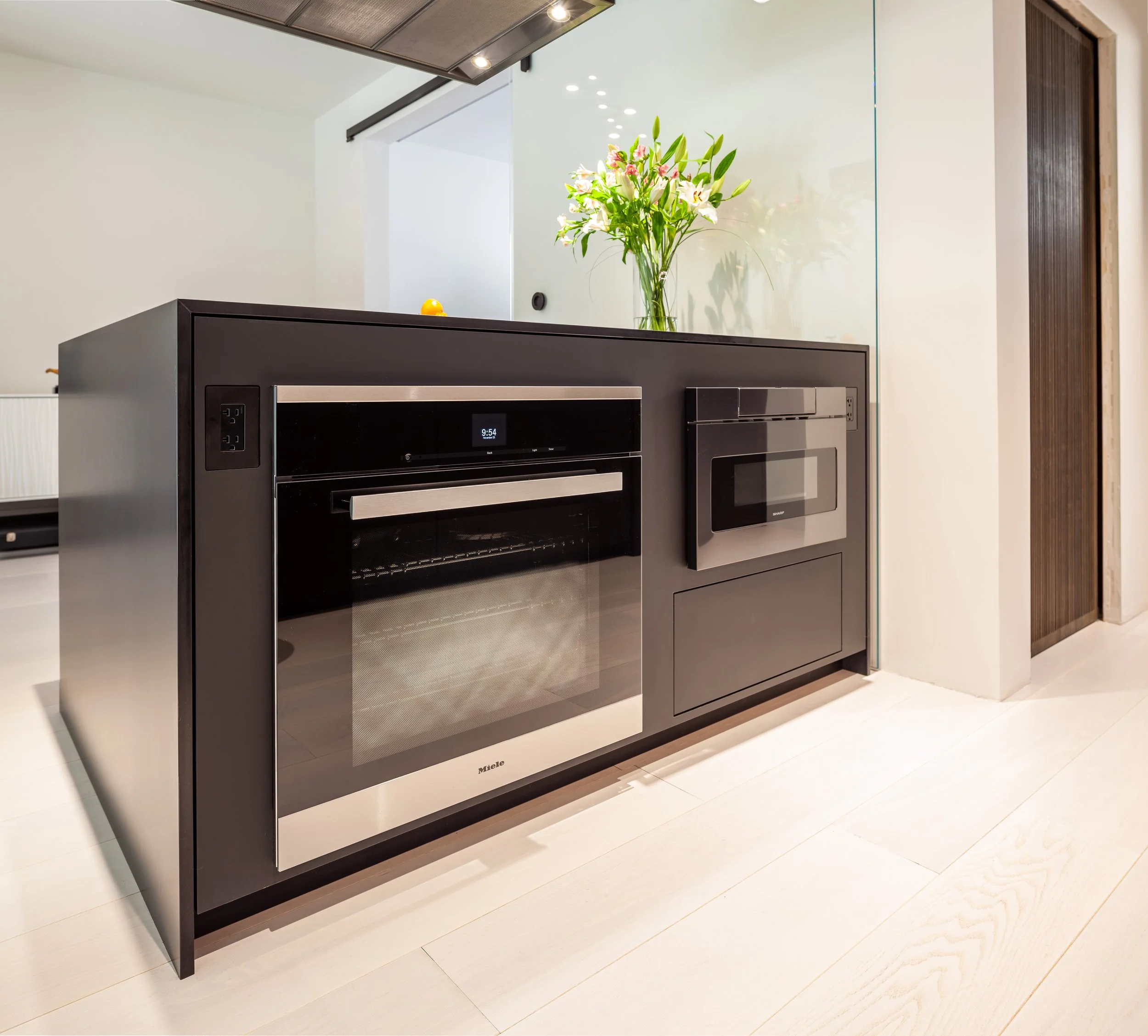 velodramatic-georgetown-kitchen--4.jpg