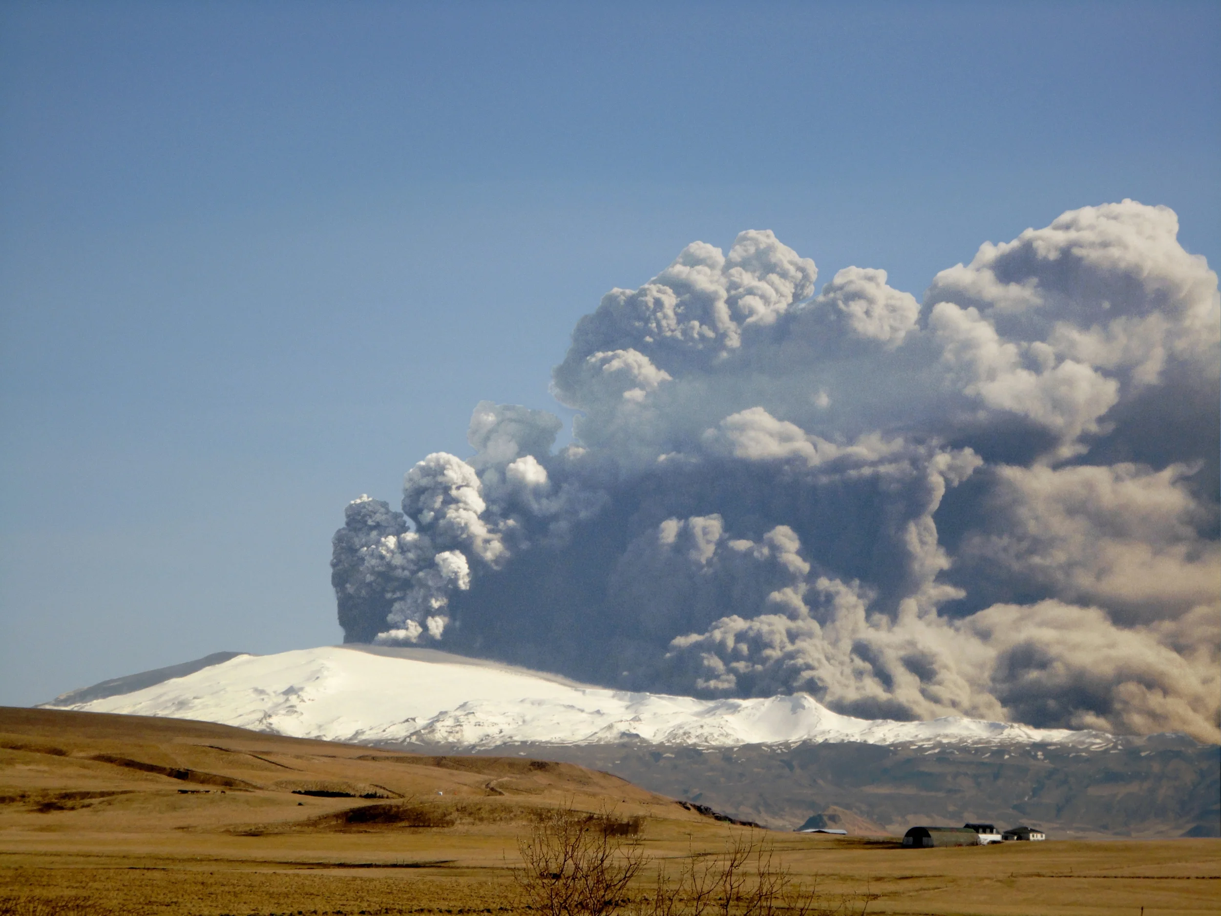 Why countries need an international volcano response plan