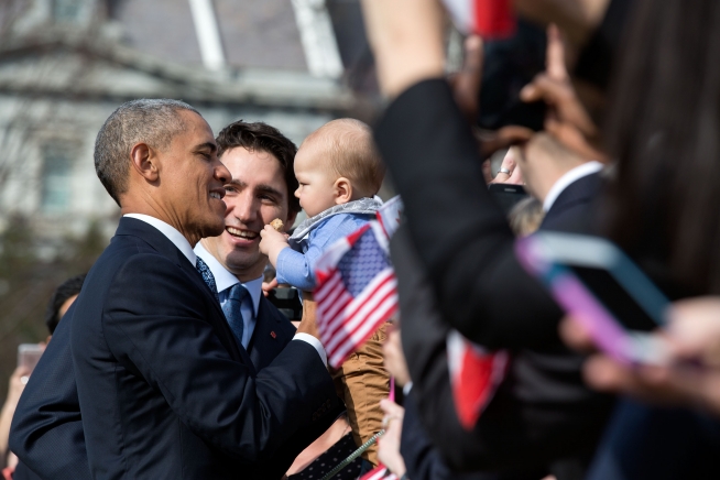 US President Obama and Canadian Prime Minister Trudeau greet the audience. Photo: Pete Souza, whitehouse.gov.