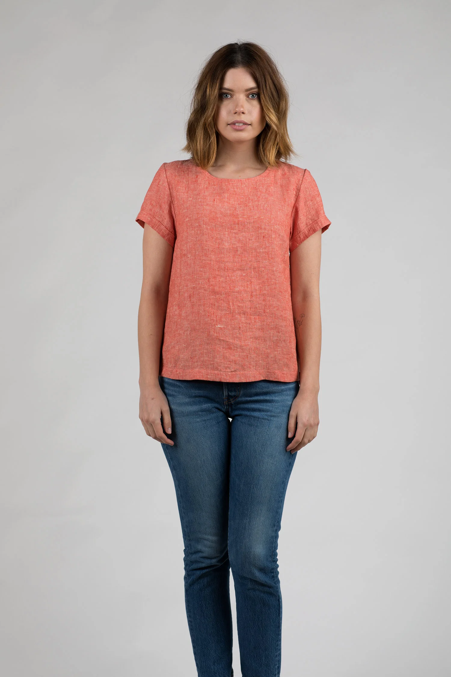 Linen-Blouse-Coral-Chambray-Short-Sleeve-No-14-Pyne-and-Smith-01.jpg