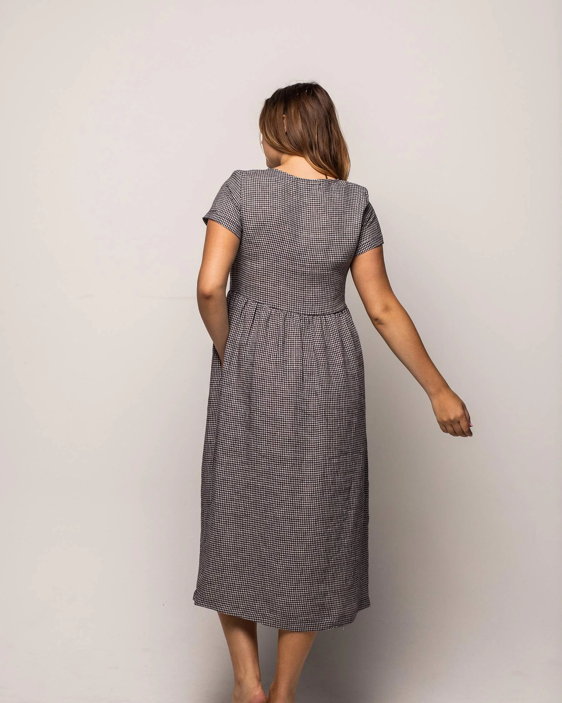 black and white linen dress