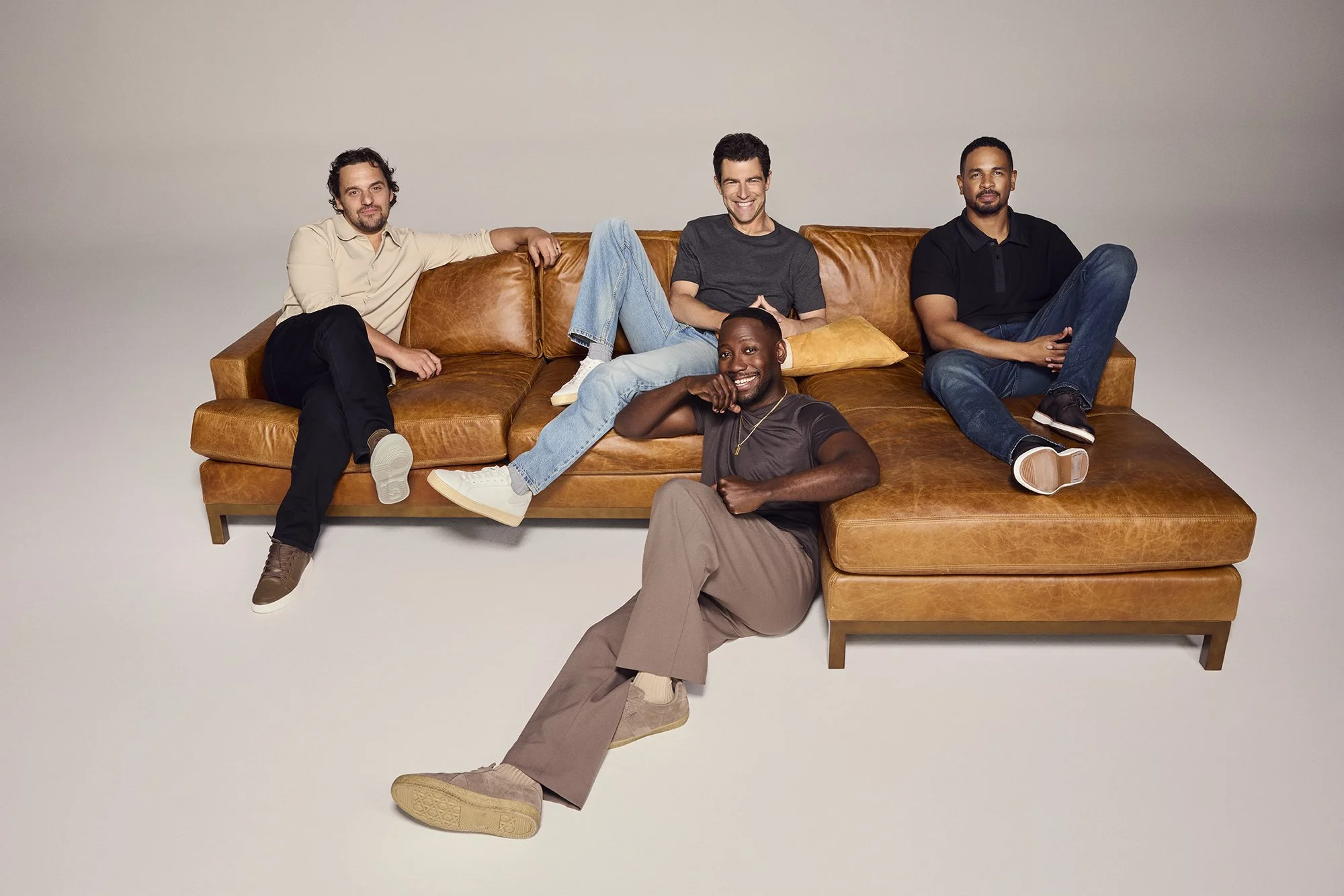 People_Group_Sofa_1010.jpg