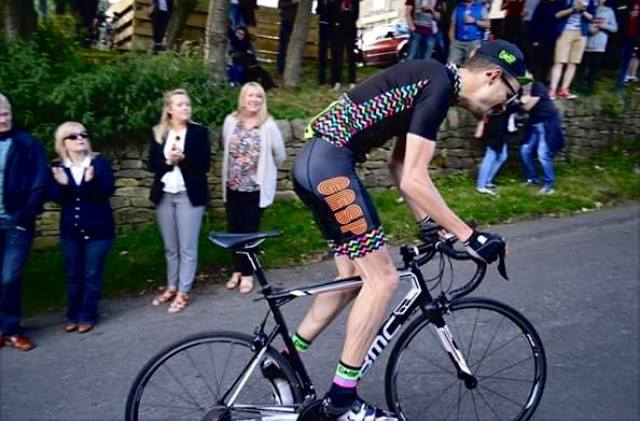Yours truly nearing the top of the 2016 Low to High Bradfield Hill Climb