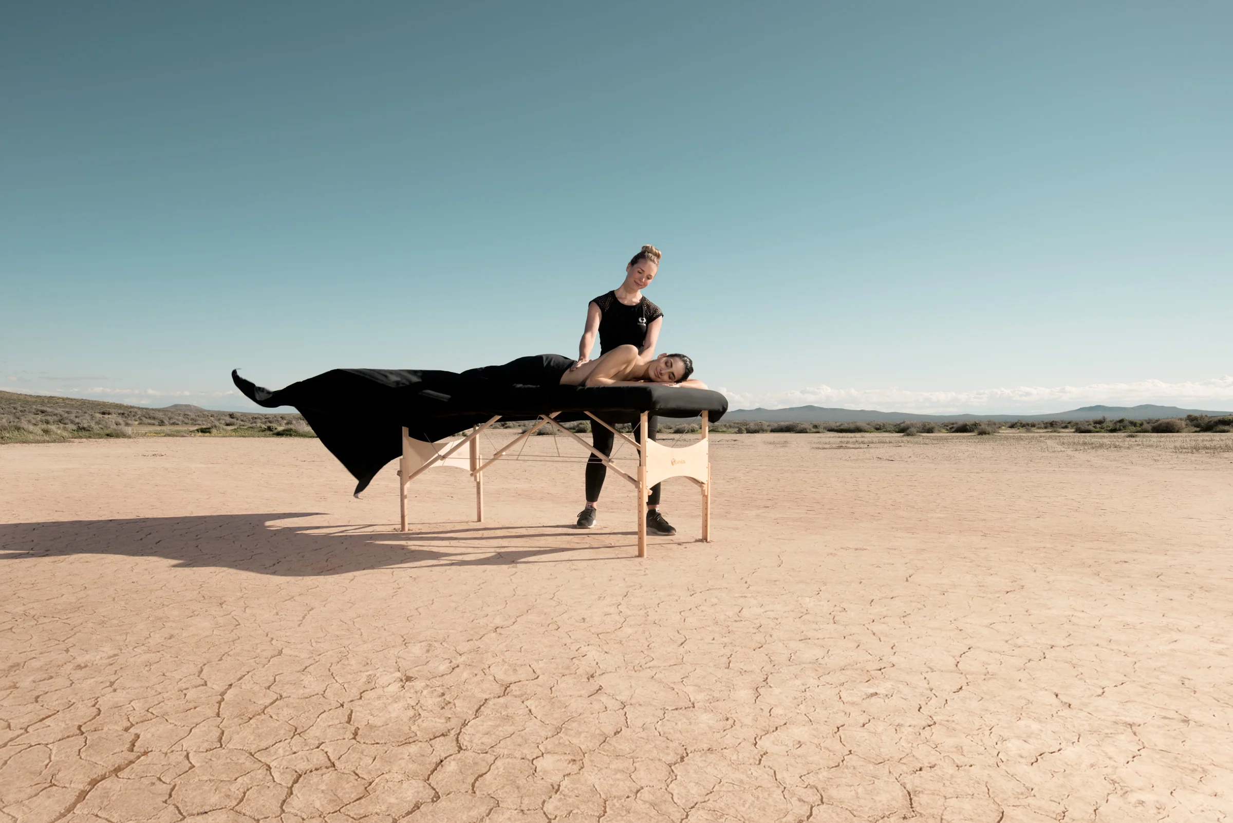 SOOTHE_Desert_04_SET_0089.jpg
