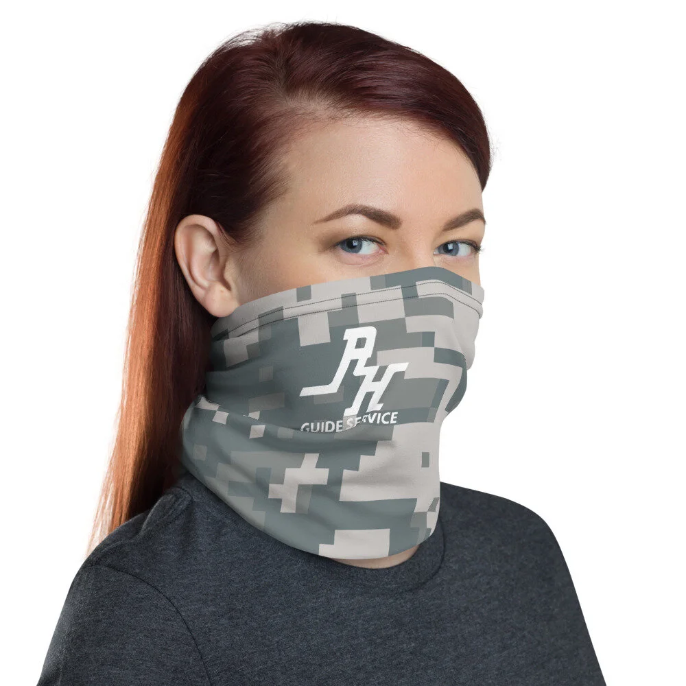 RH-Neck-Gaiter-v1_camo-block_mockup_Right_Womens_White.jpg