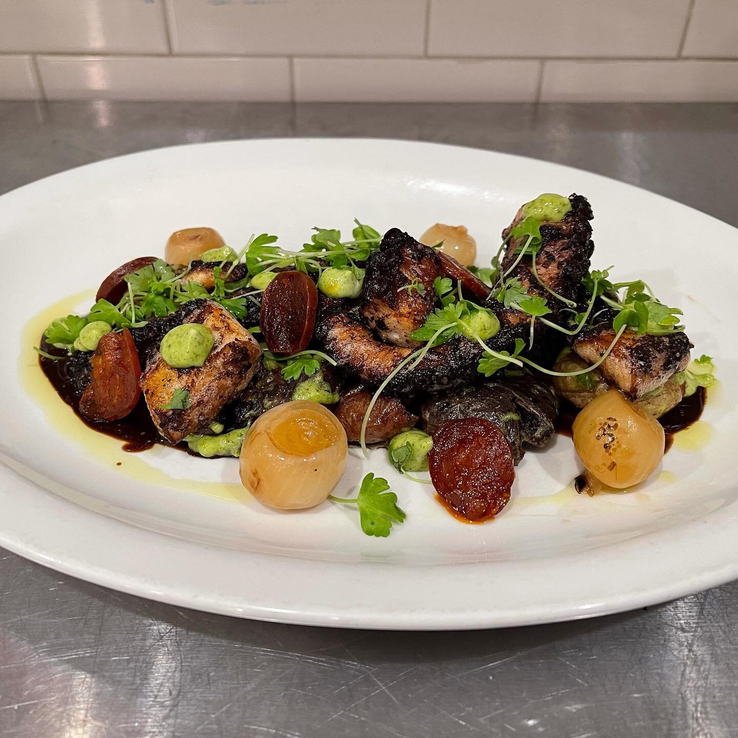 Super special feature this week! Red wine braised octopus with black garlic emulsion, crispy potatoes, Spanish chorizo, and mint aioli. 

#dallas #dallasseafood #food #foodie #dallasfoodie #dallasfood #dallasites101 #seafood #foodporn #dinner #instaf