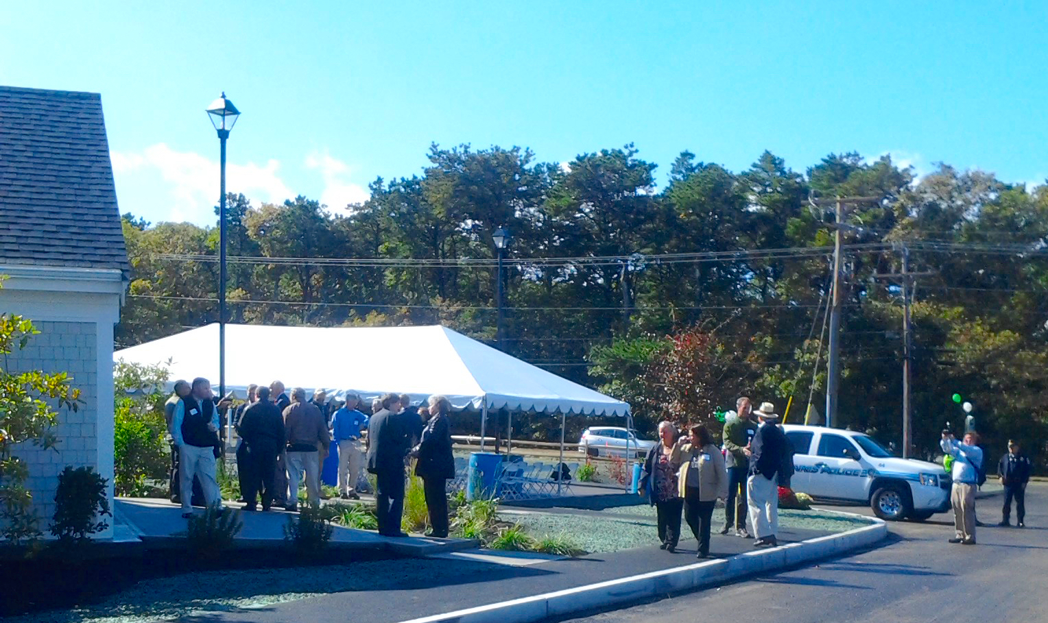 welcomers arrive for the unveiling / the residences at melpet farm, so. dennis, ma 10/16/15