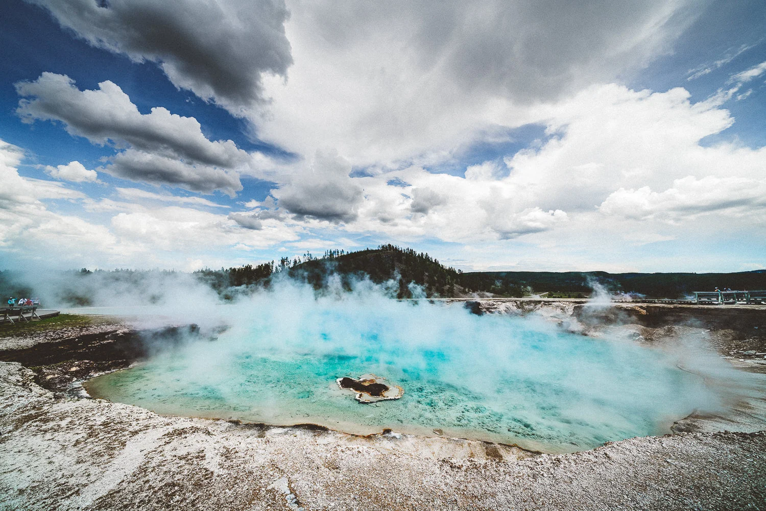 Excelsior Geyser Crater.jpg