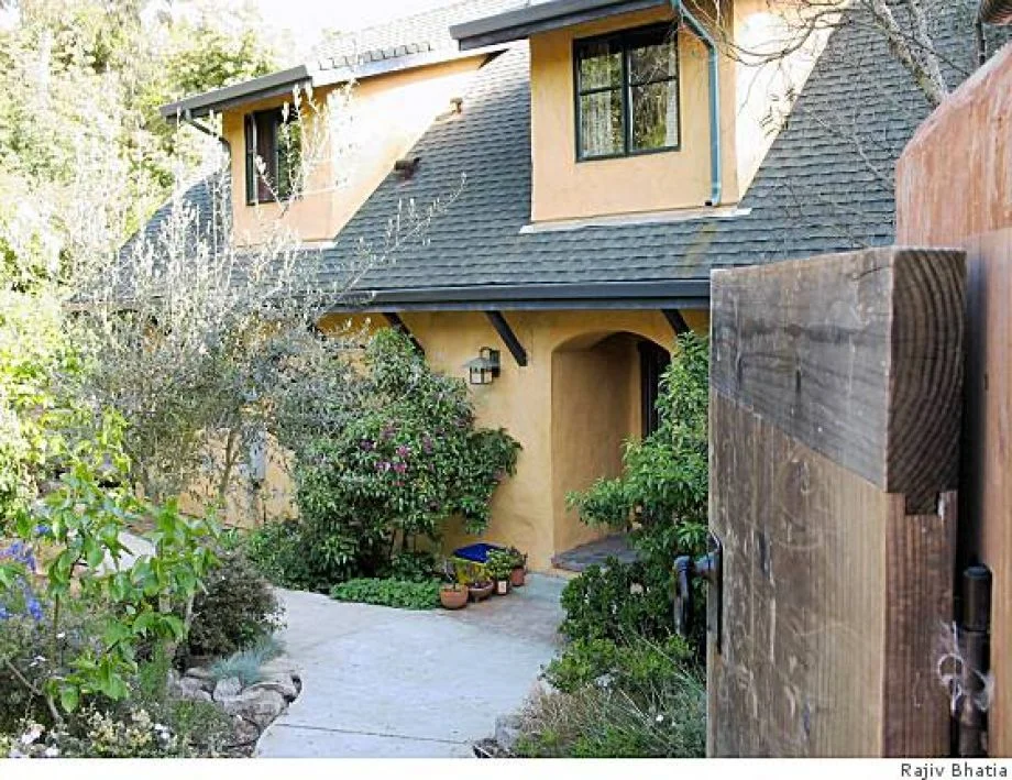 The entry exterior of the house Photo: Rajiv Bhatia
