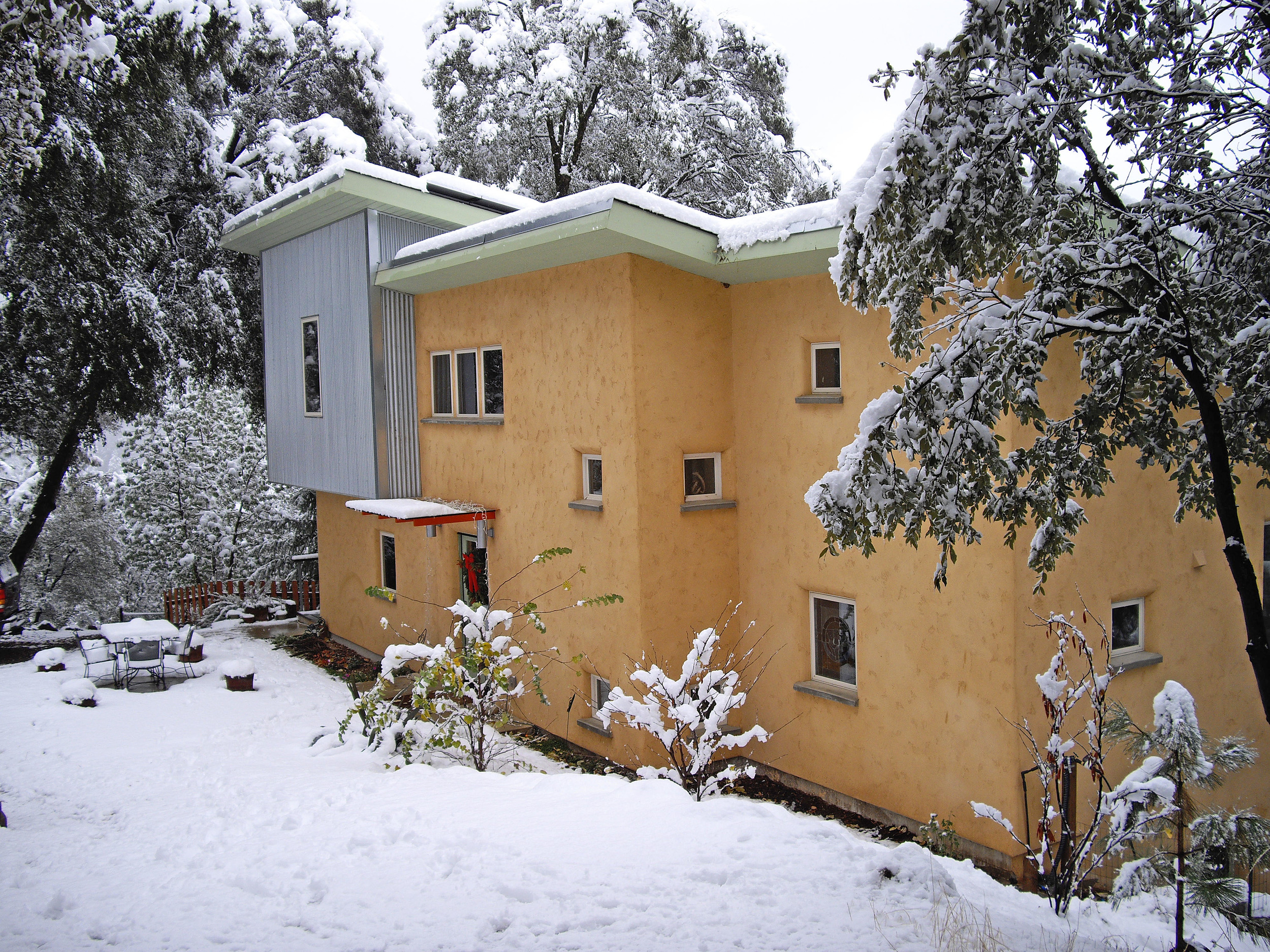 Amador Solar House