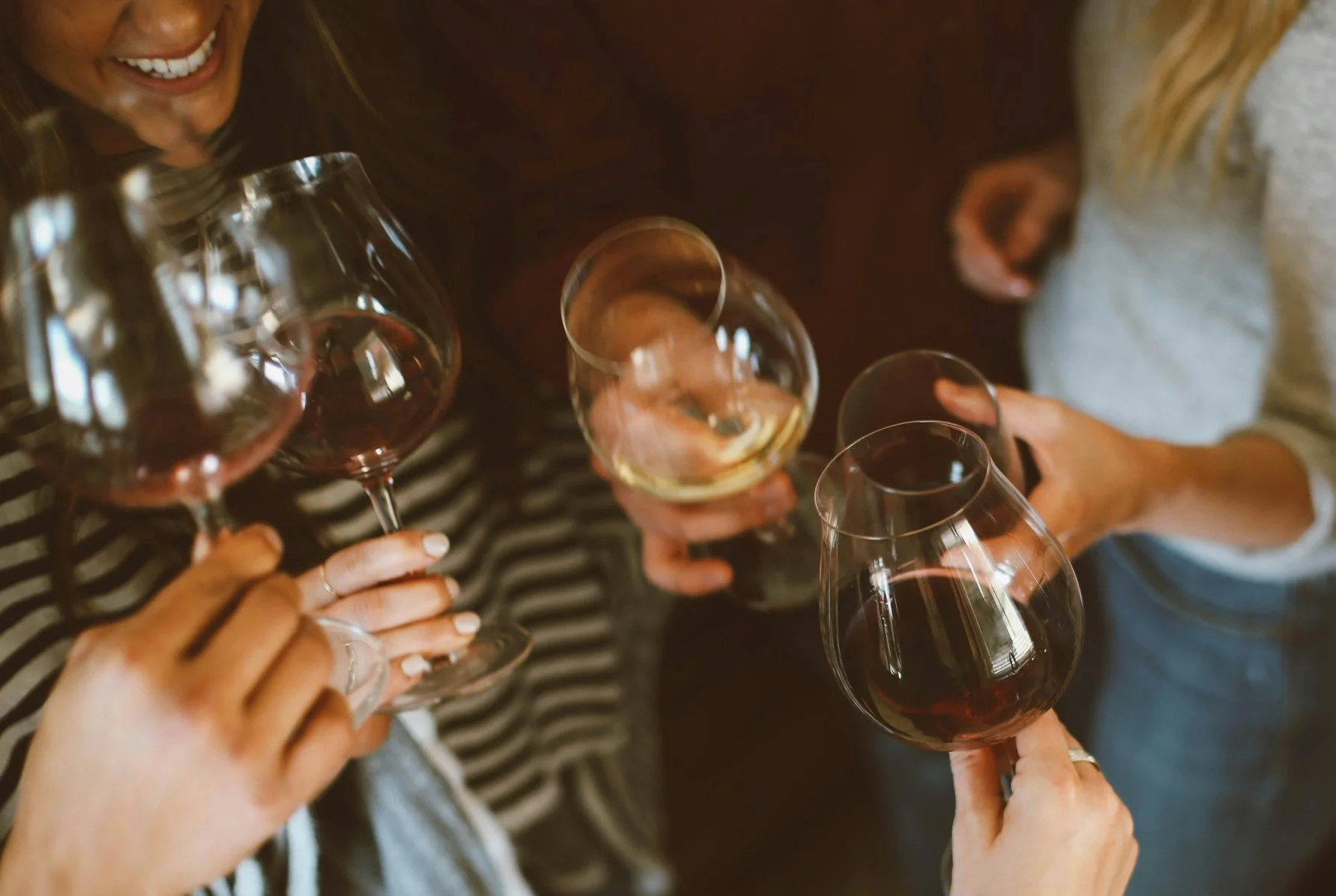 Unleashing Connections: How LOS ANGELES MAGICIAN, Christopher Moro Can Transform Your Corporate Networking Event