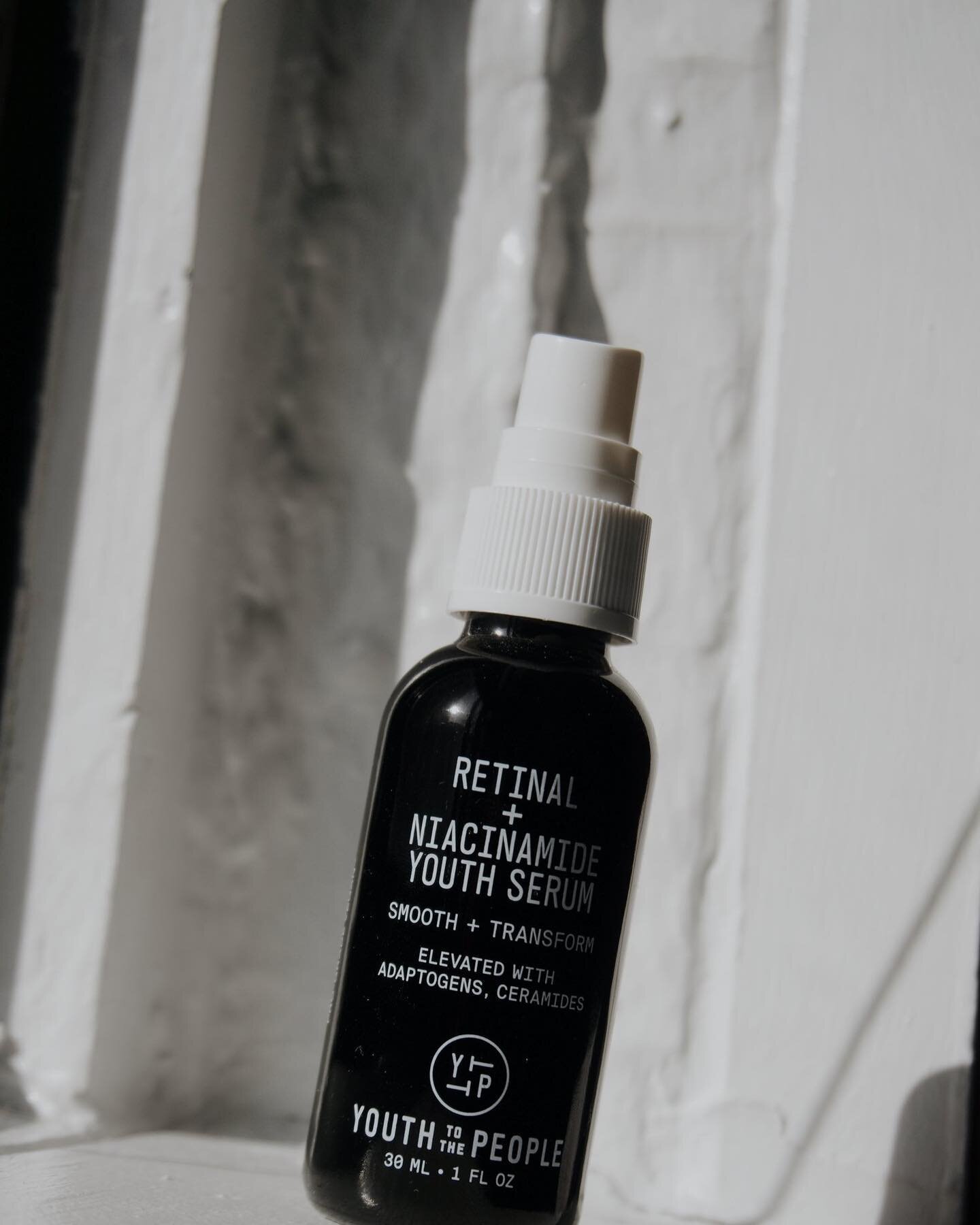 desseydoll x @youthtothepeople - RETINAL GIVEAWAY!

This giveaway is now closed. Congratulations to @mchllllle_ 💐 Sweet world, it's retinal season and I'm so excited to be giving away Youth To The People's Retinal + Niacinamide Youth Serum PR box! O