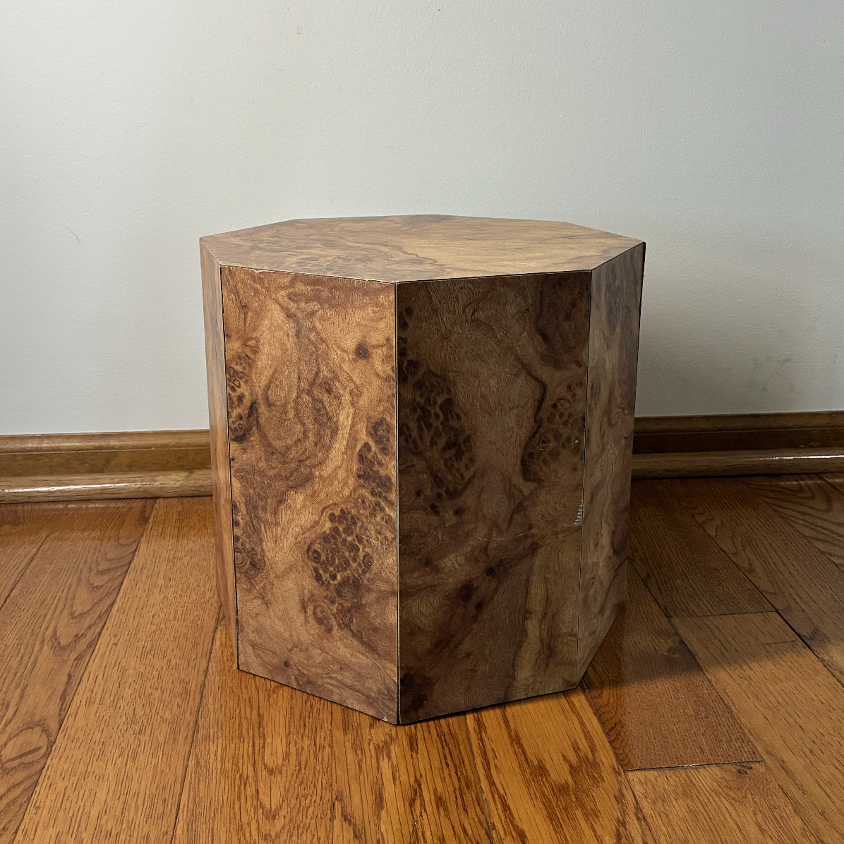 $6 | Faux Wood Side Table