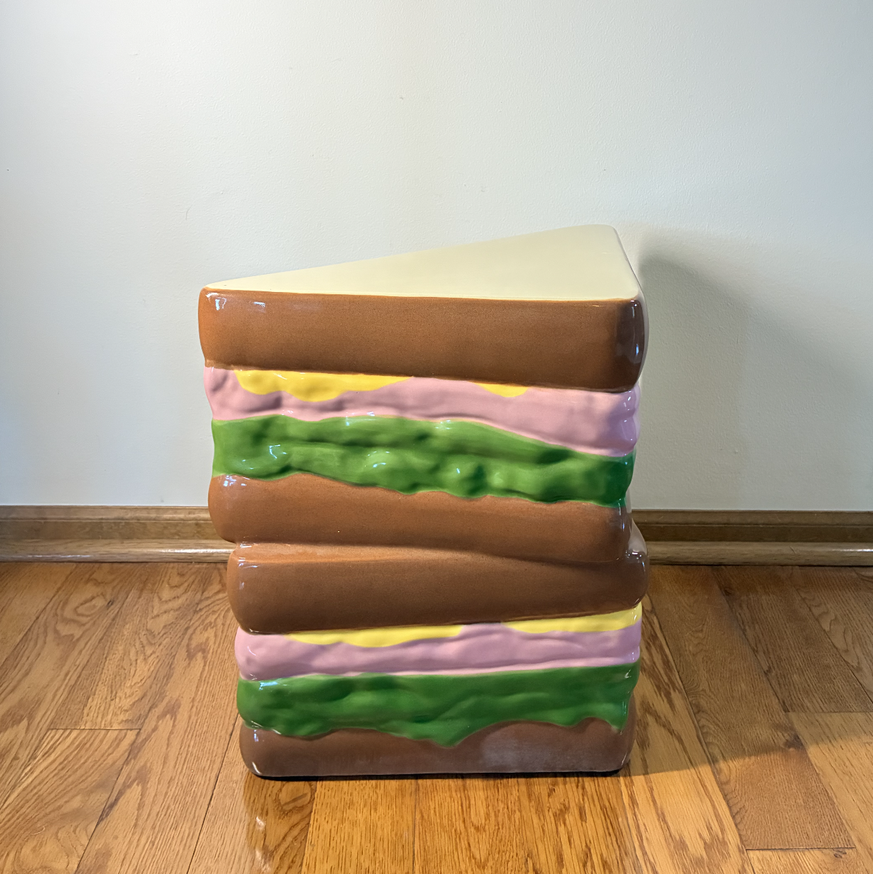 $10 | Sandwich Side Table