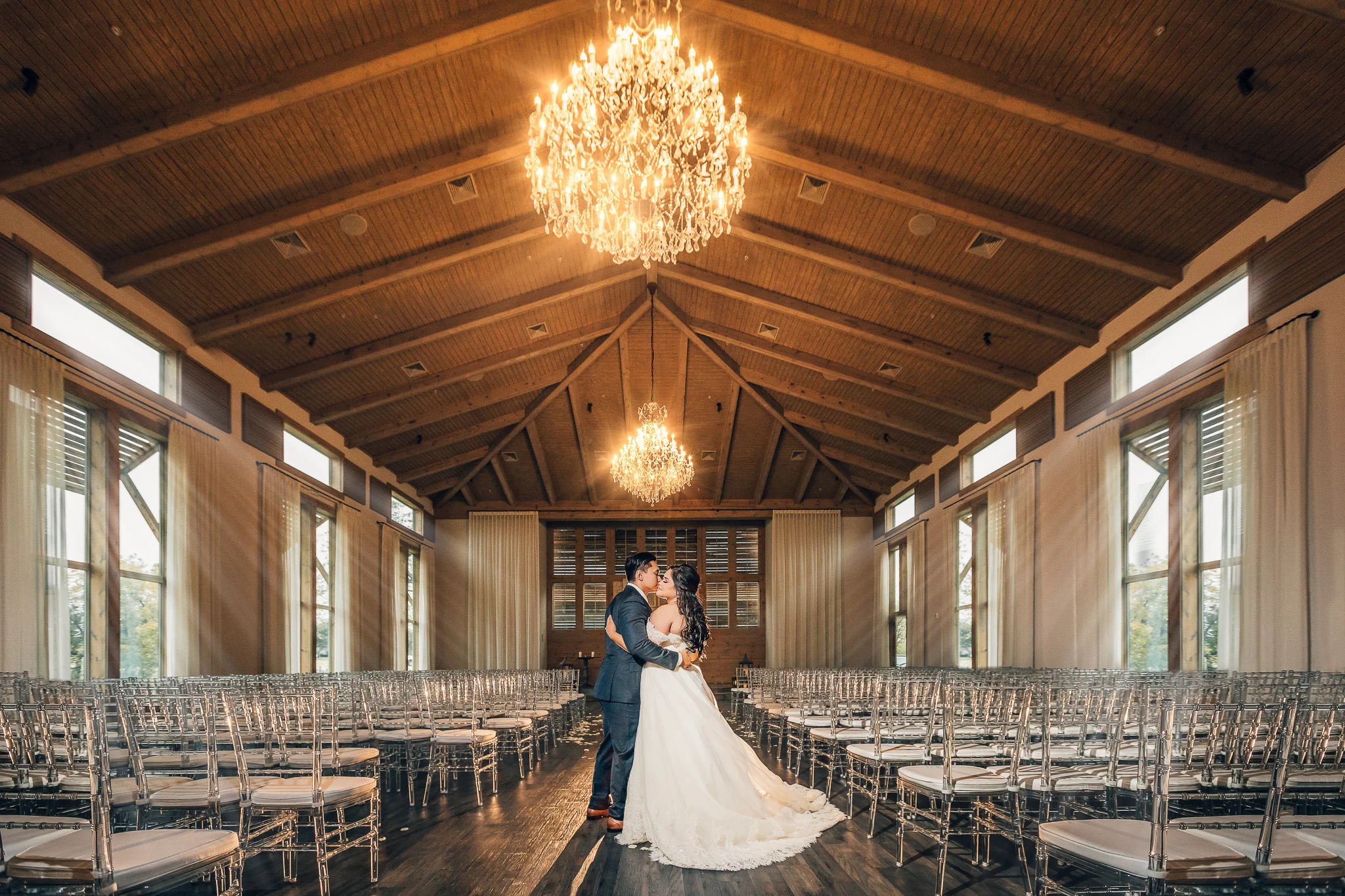 BEST WEDDING PHOTOGRAPHER IN DALLAS