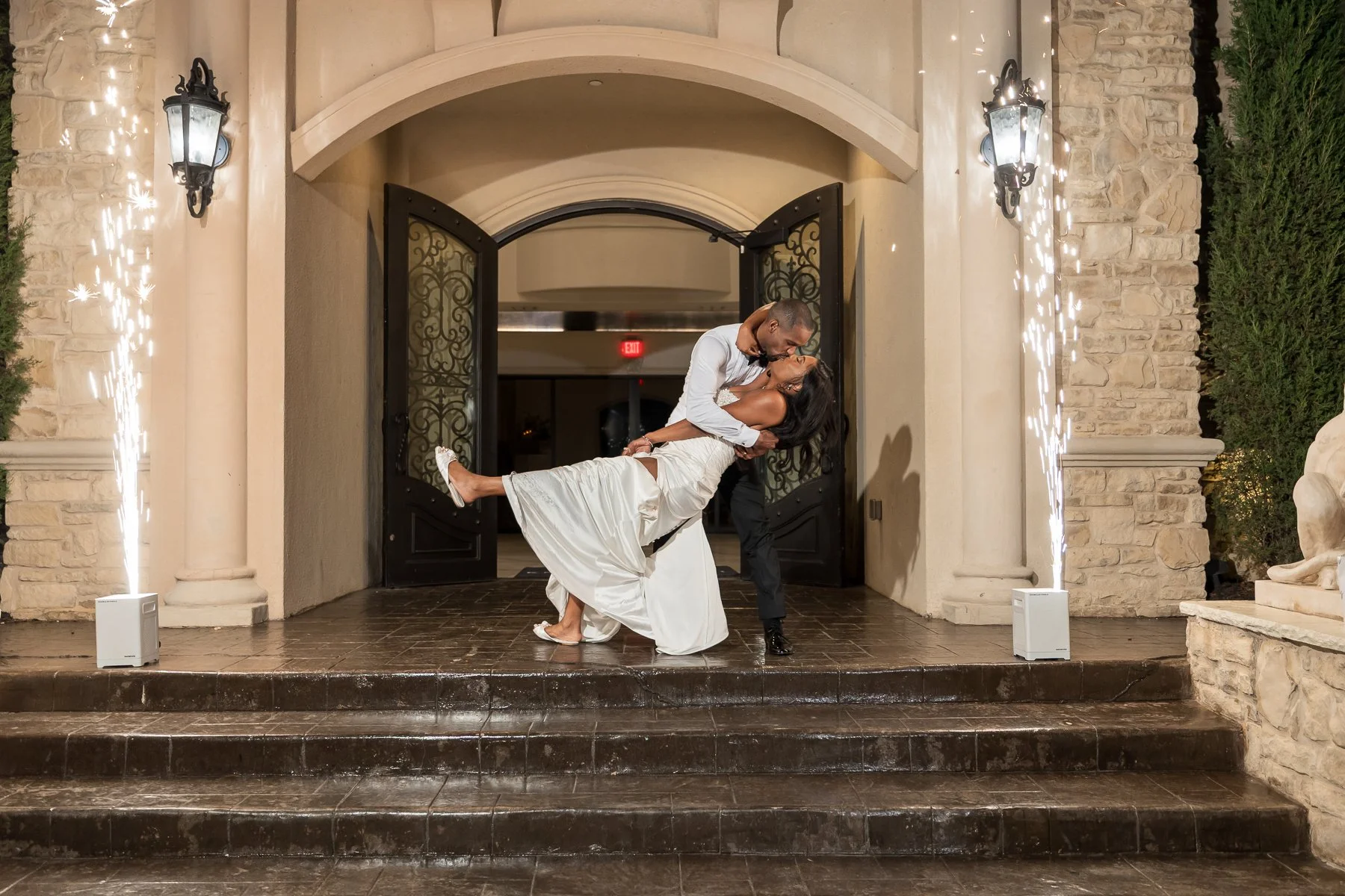 DallasWeddingPhotographer-34.jpg