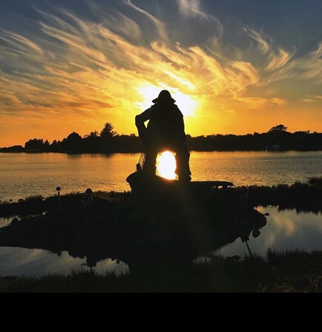 We can&rsquo;t say we hate our job! What a truly magnificent view on this beautiful #summersolstice evening! Come on down this summer and join us on one of our sunset paddles 🛶🌅